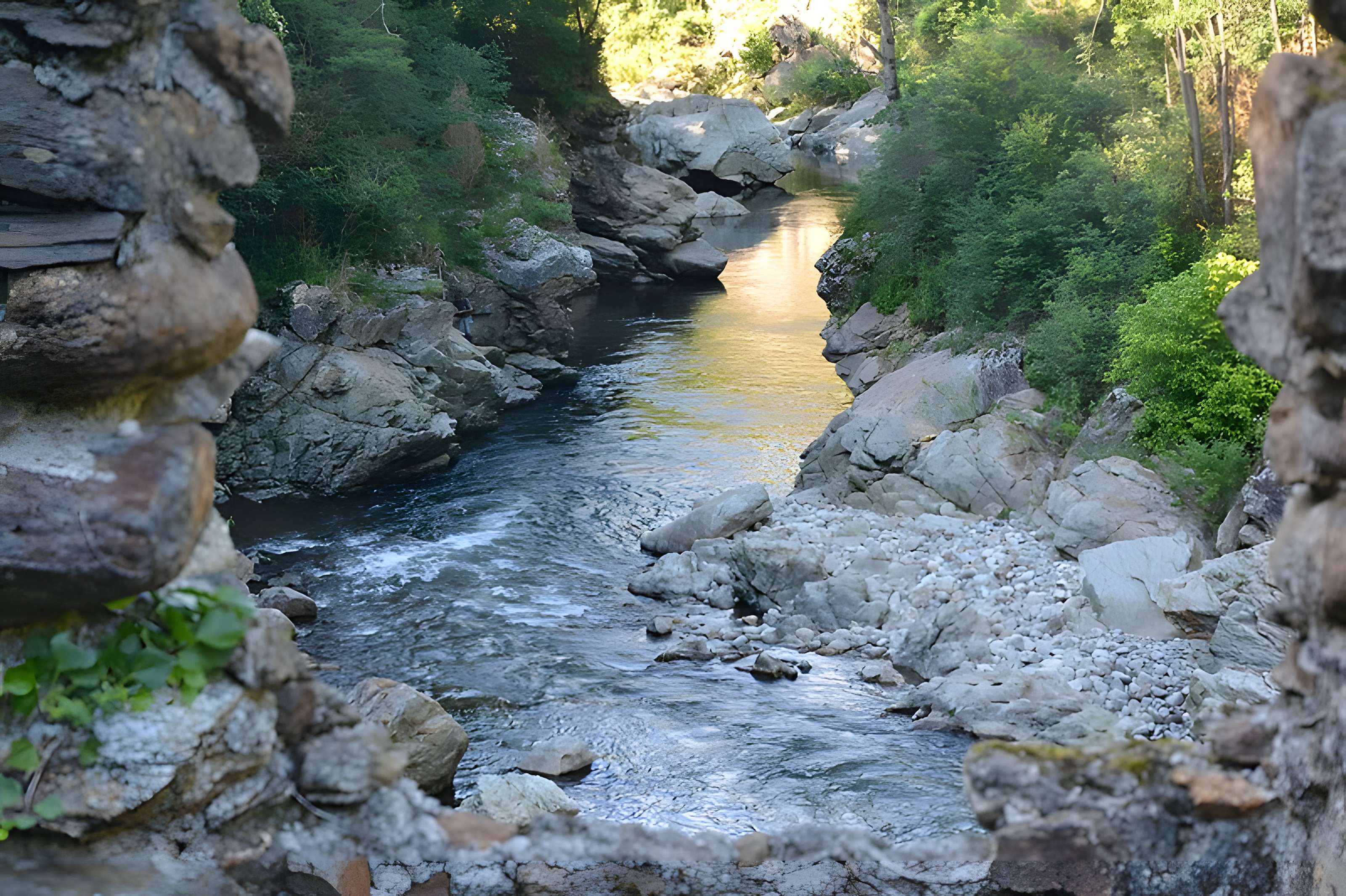 Pont du Diable sur l'Ariège, près de Mercus-Carrabet