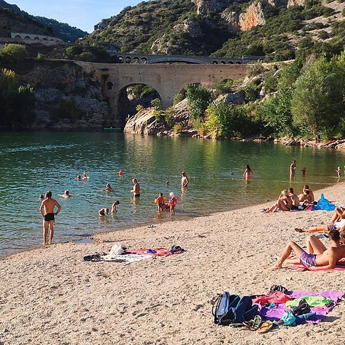 Photo de Pont sur lHérault, dit Pont du Diable également sur commune de Saint-Jean-de-Fos