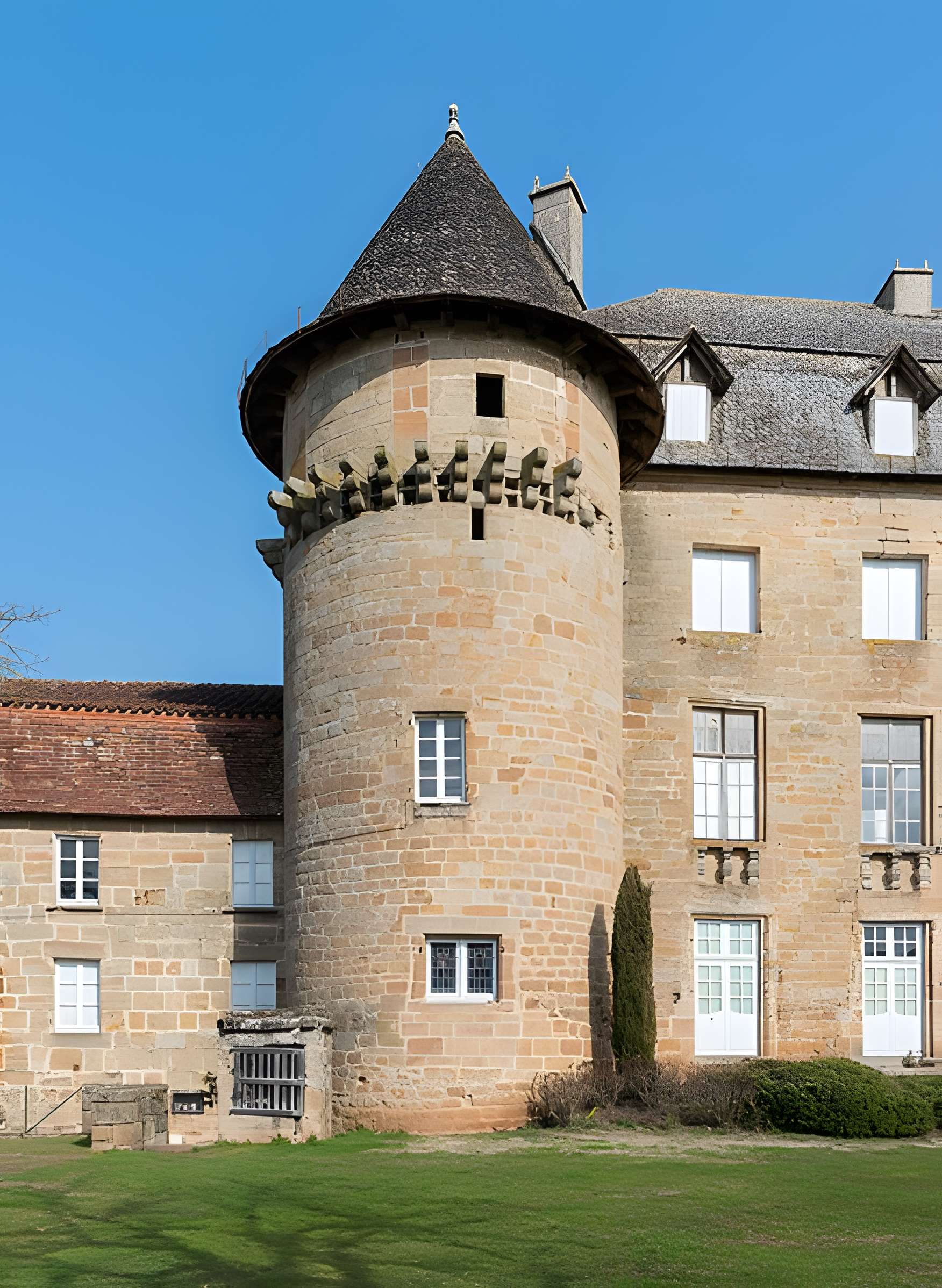 Château de Lacapelle-Marival