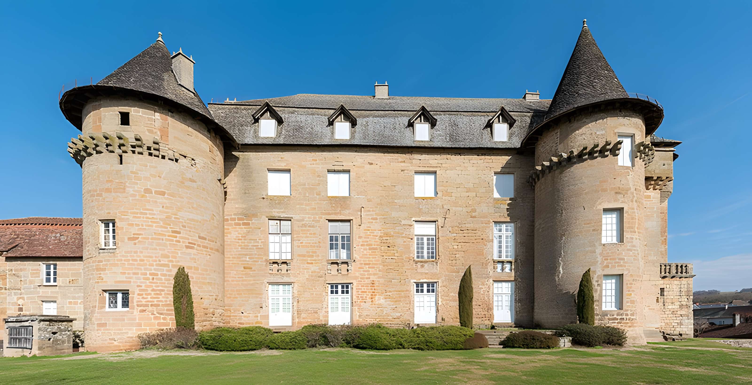 Château de Lacapelle-Marival