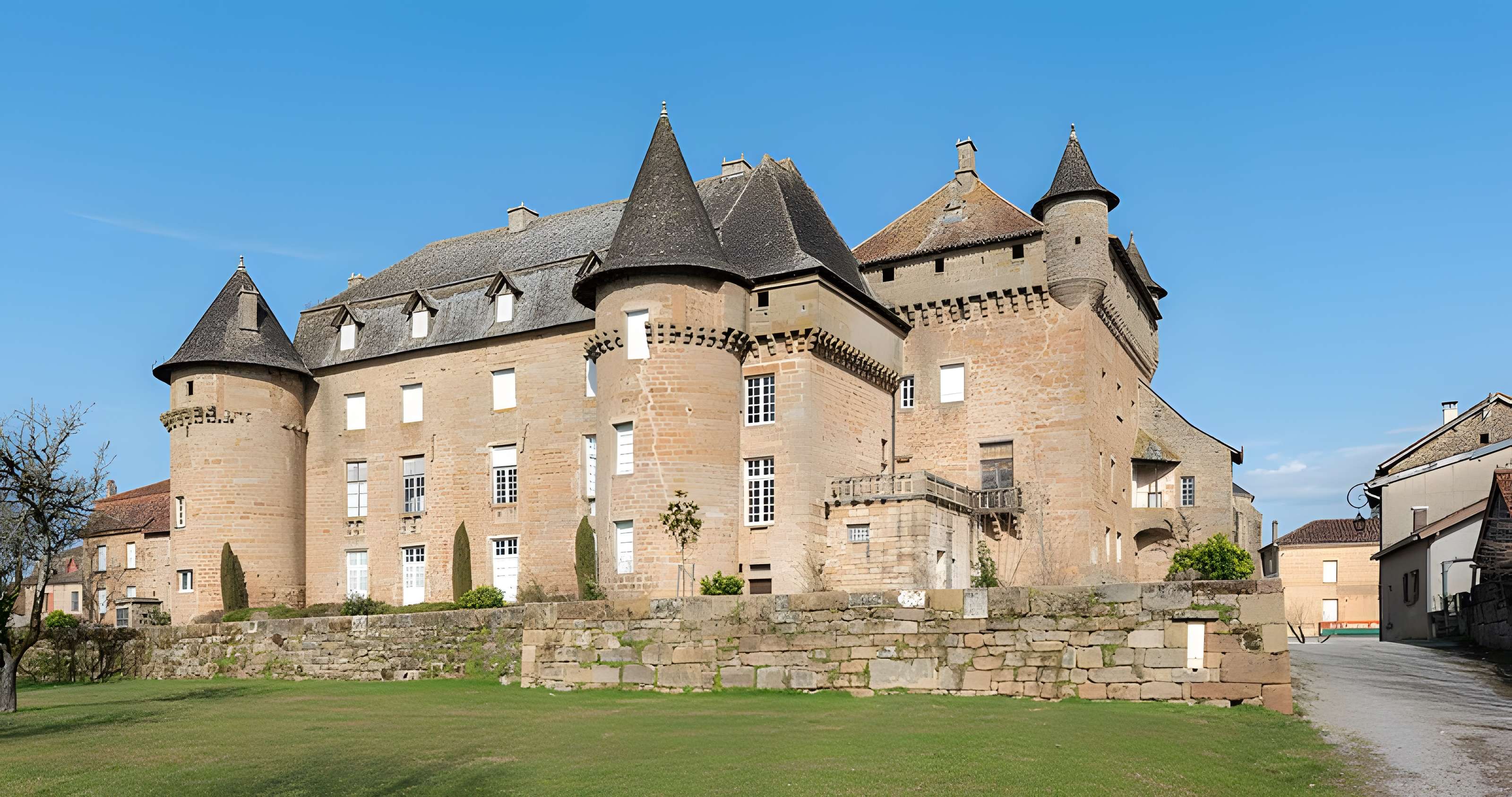 Château de Lacapelle-Marival