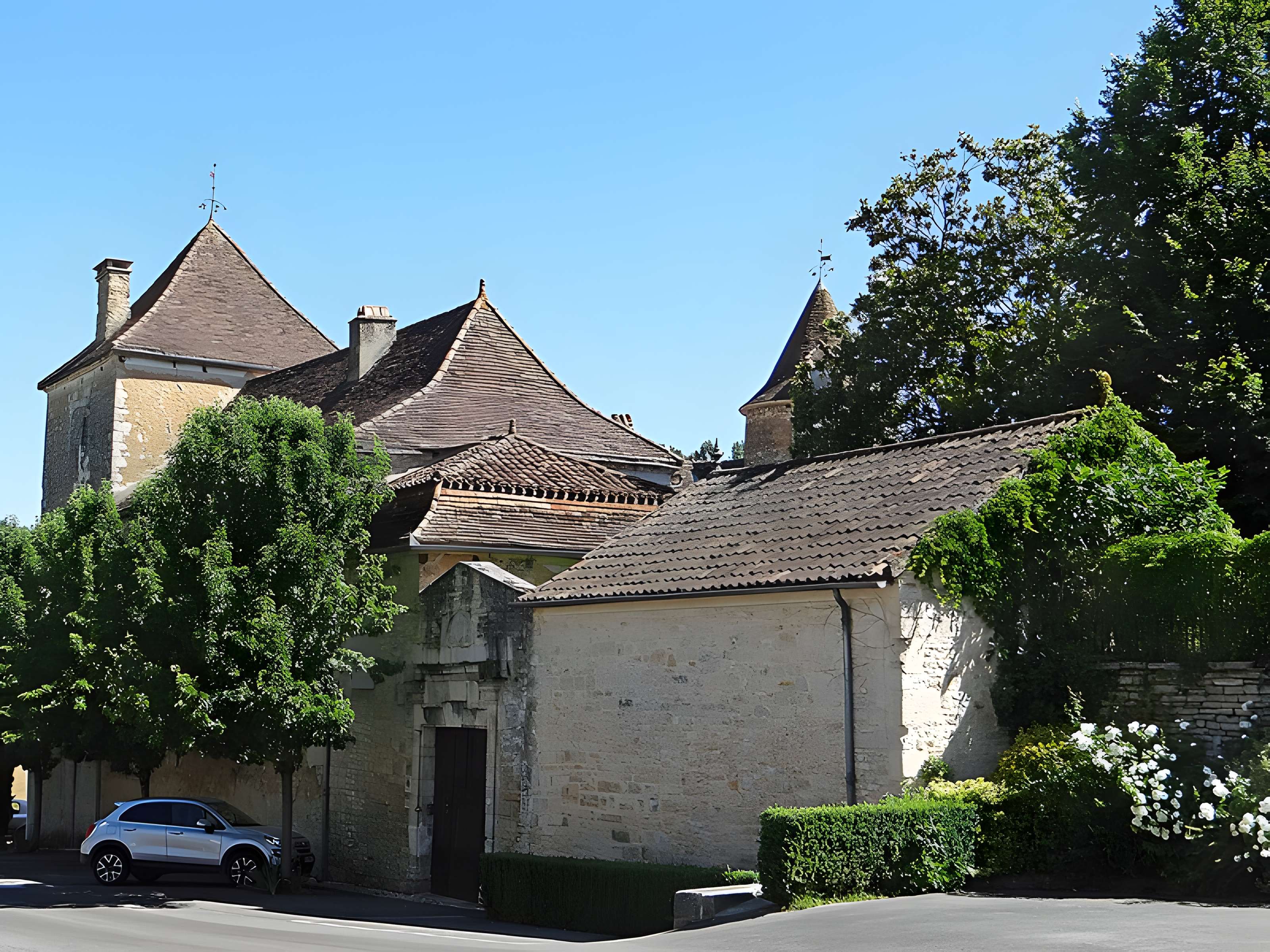 Château de Lacoste à Salviac
