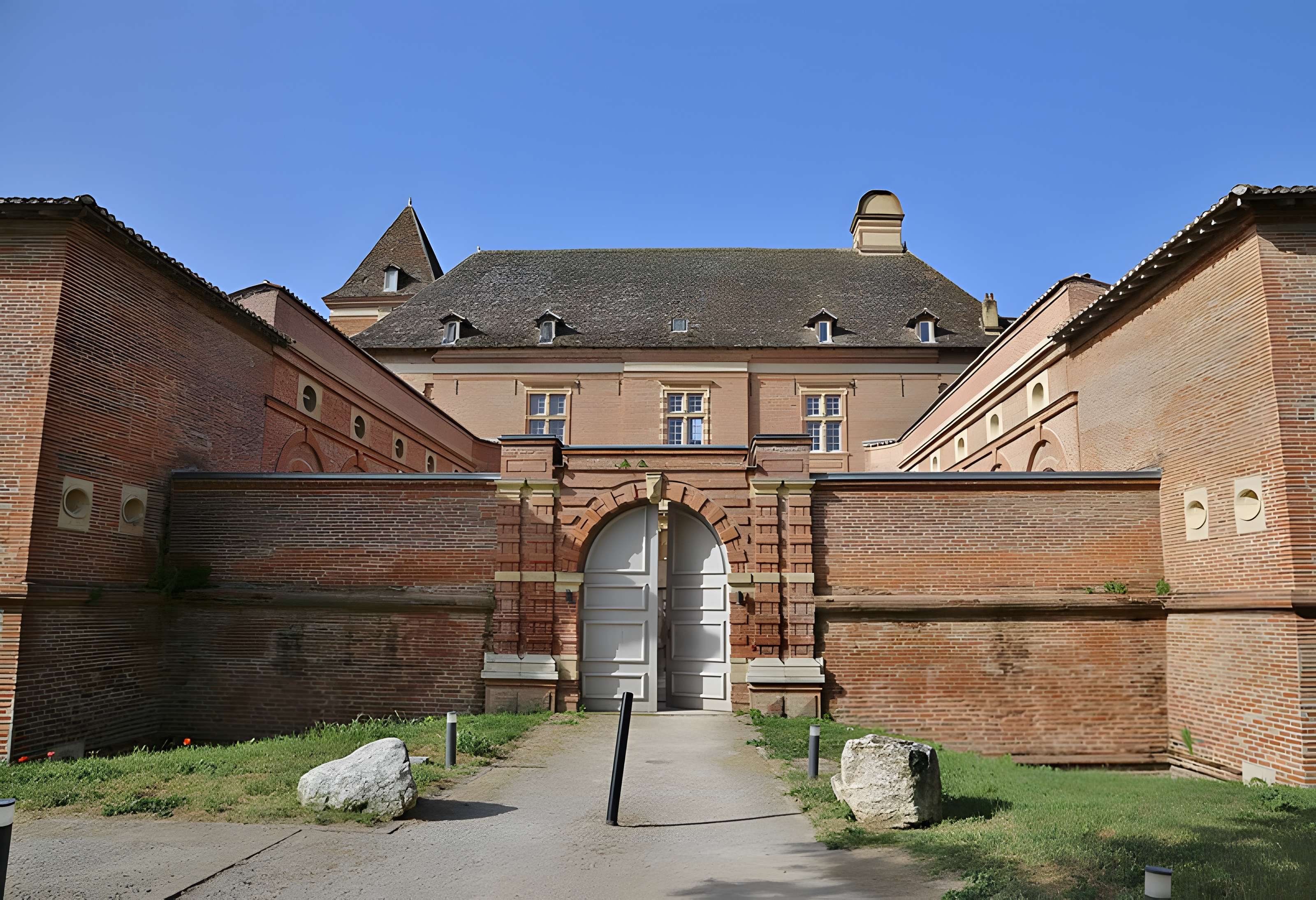 Château de Lacroix-Falgarde