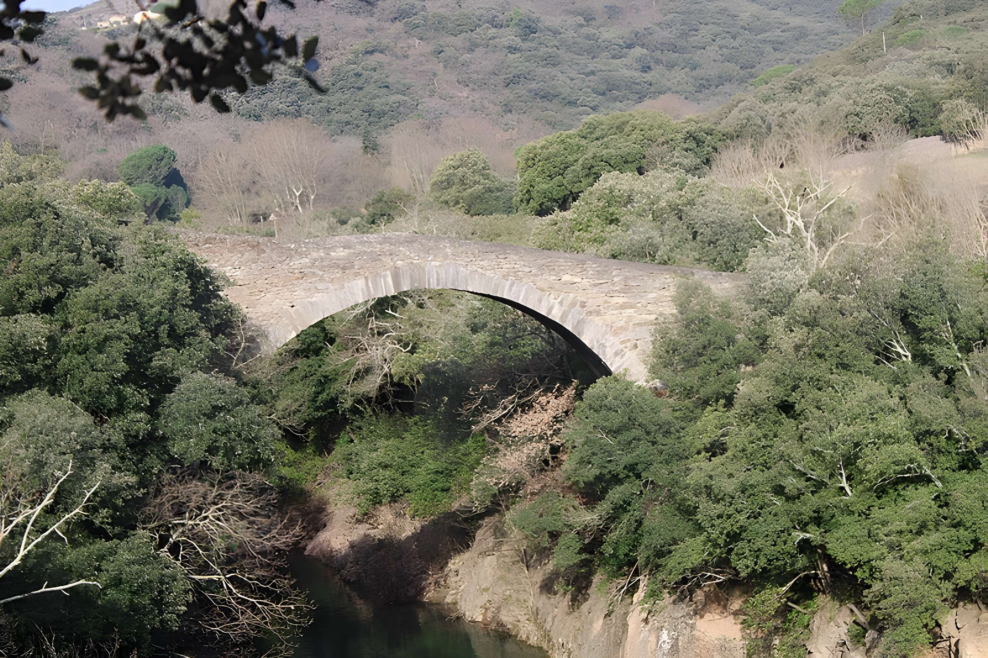 Pont du Diable de Villemagne-l'Argentière