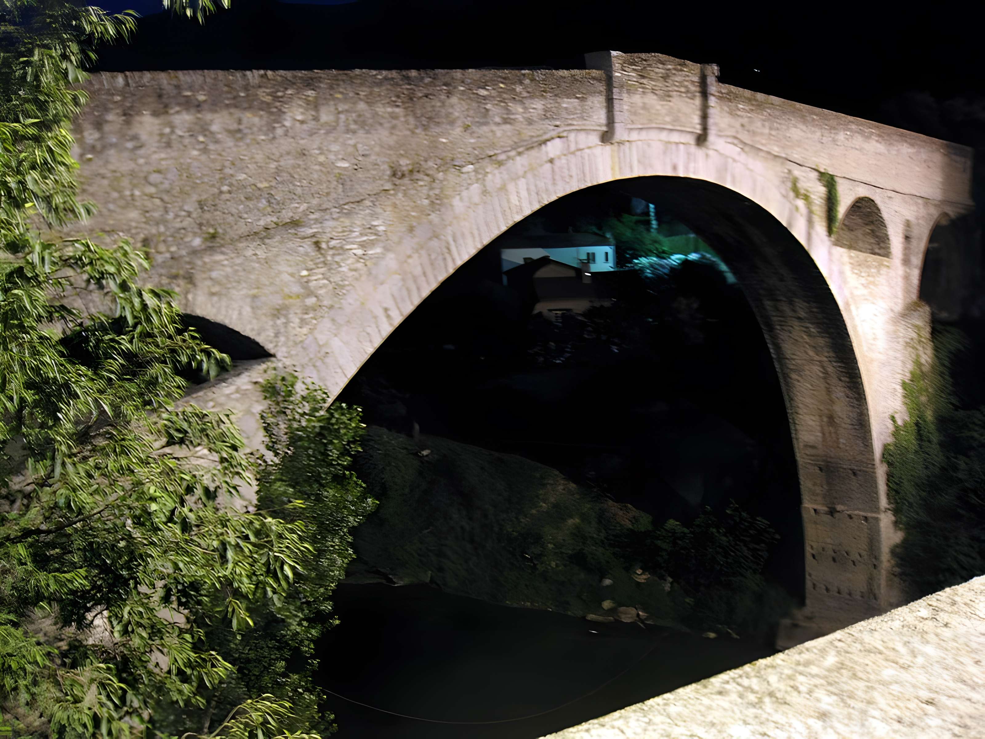 Pont du Diable sur le Tech à Céret