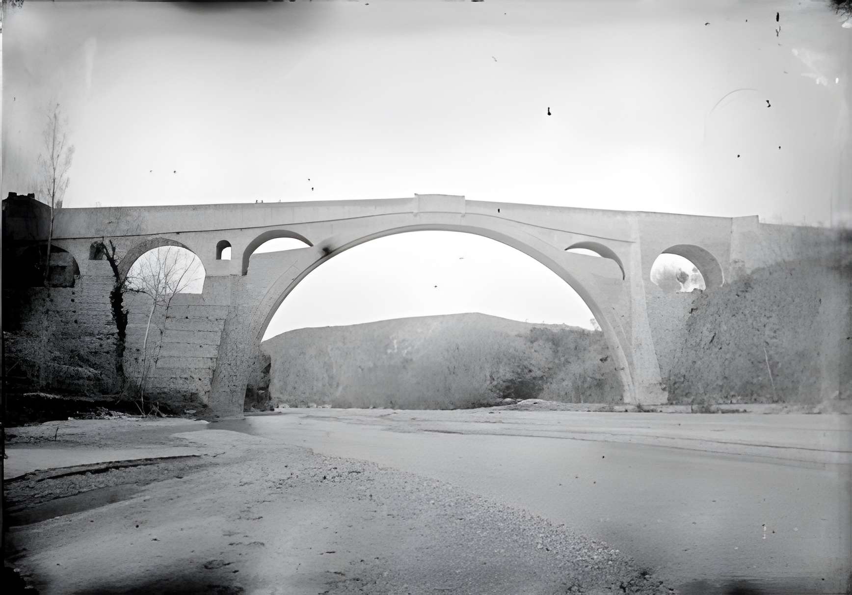 Pont du Diable sur le Tech à Céret
