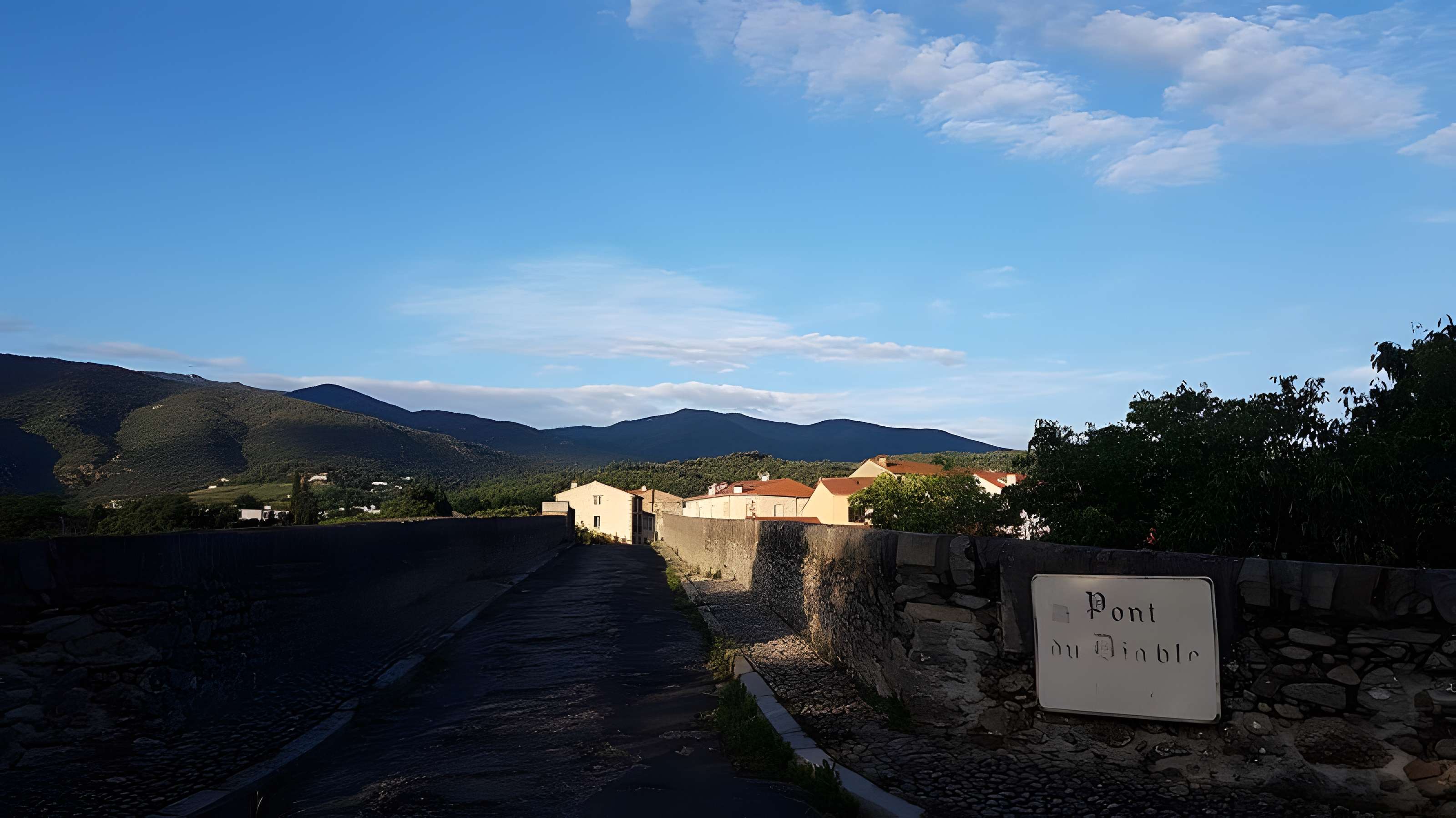 Pont du Diable sur le Tech à Céret