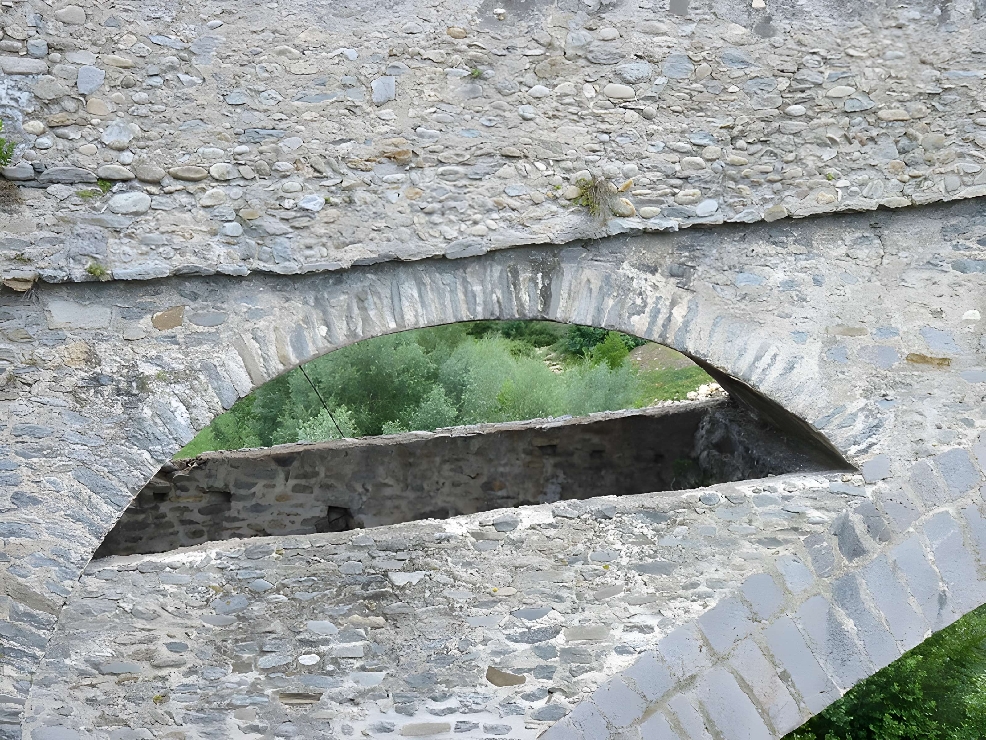 Pont du Diable sur le Tech à Céret