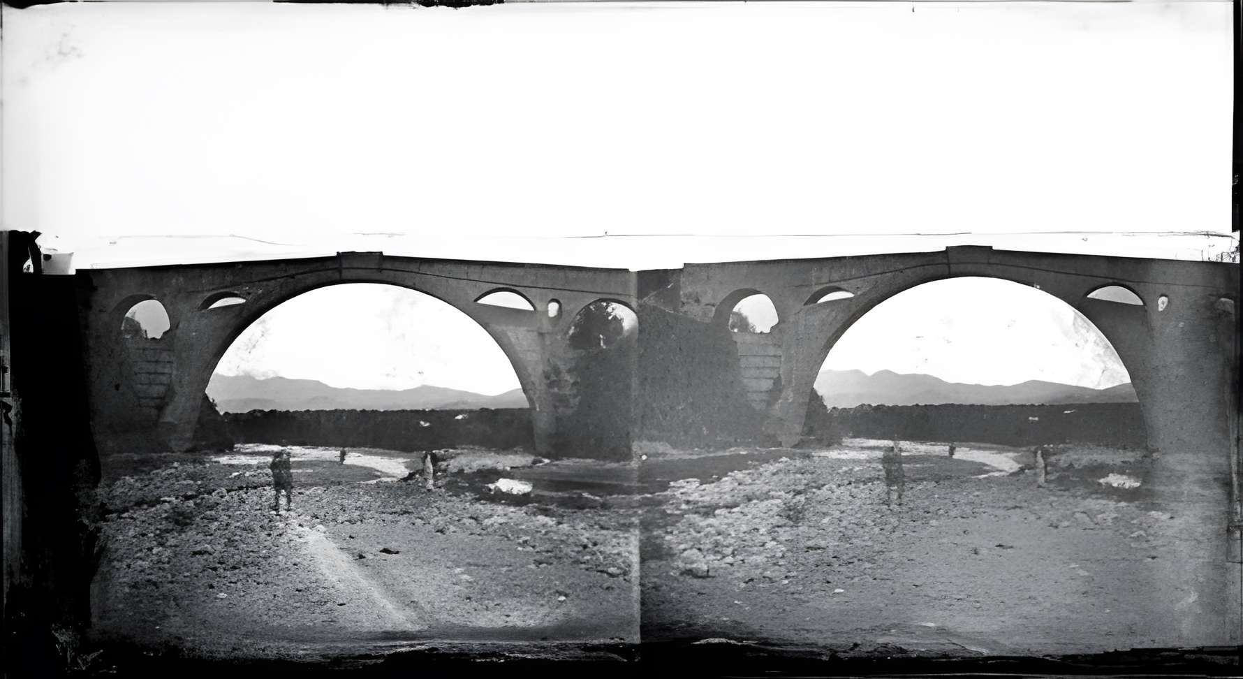 Pont du Diable sur le Tech à Céret