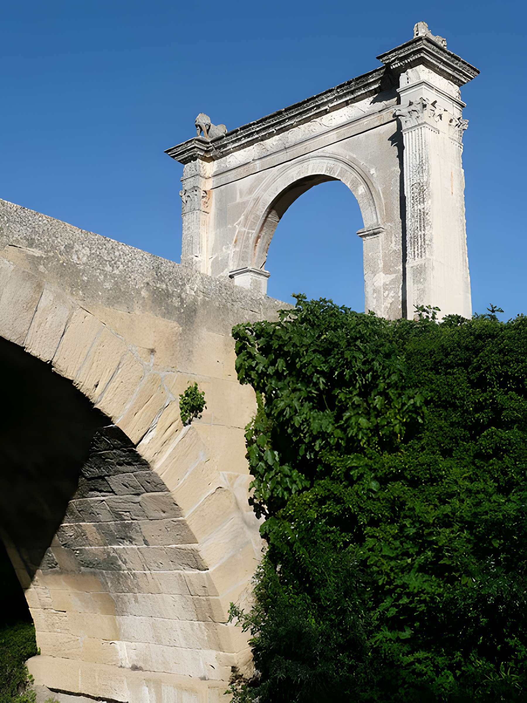 Pont Flavien de Saint-Chamas