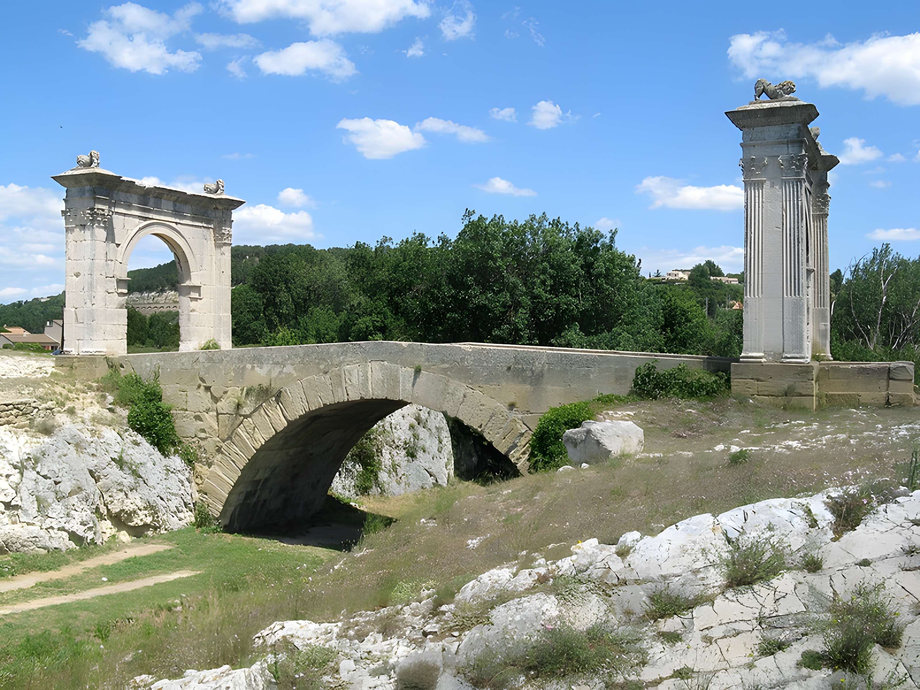 Pont Flavien de Saint-Chamas