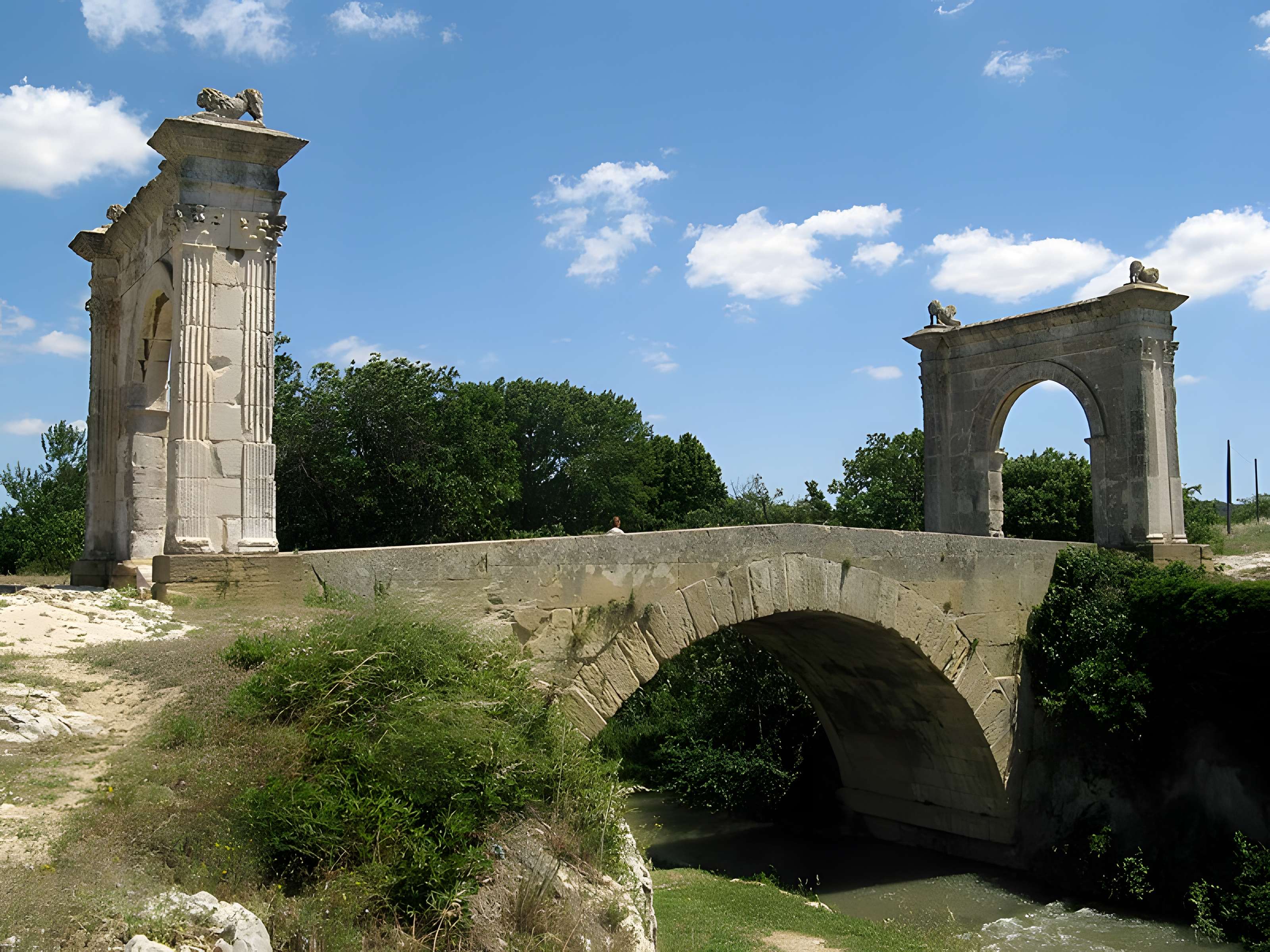 Pont Flavien de Saint-Chamas