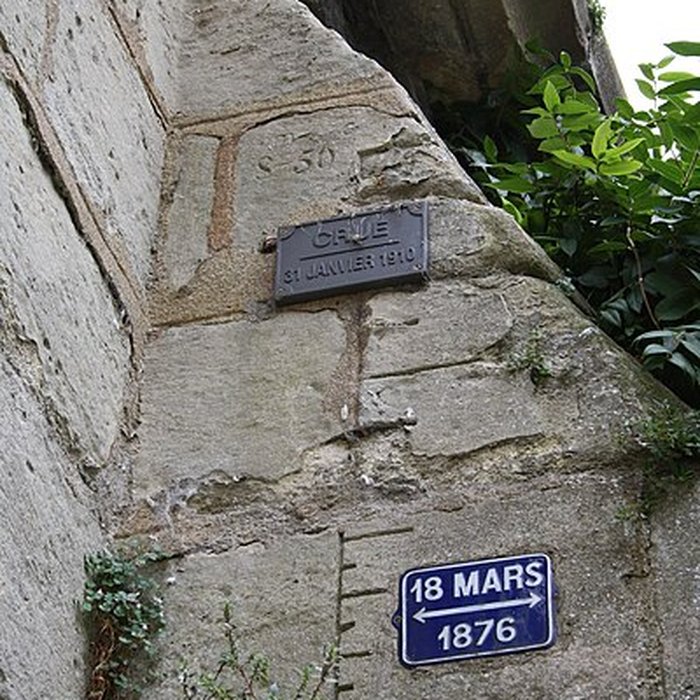Photo de Pont sur la Seine également sur commune de Poissy