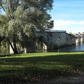 Ancien pont de Poissy