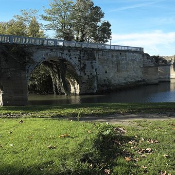 Ancien pont de Poissy