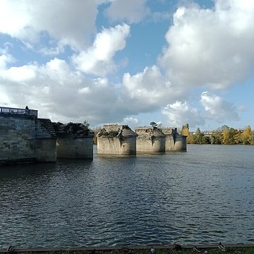 Ancien pont de Poissy