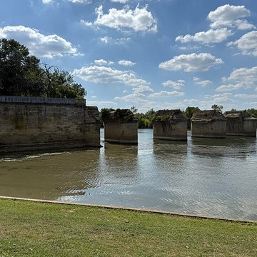 Ancien pont de Poissy