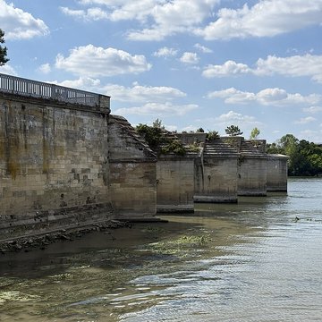 Ancien pont de Poissy