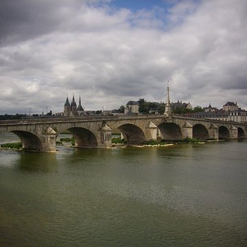 Pont Jacques-Gabriel à Blois