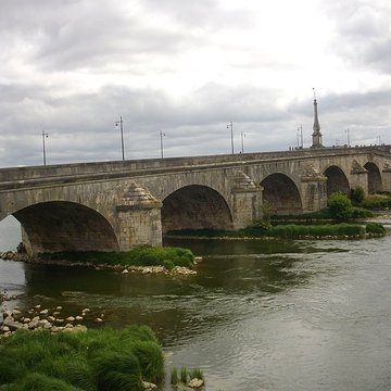 Pont Jacques-Gabriel à Blois