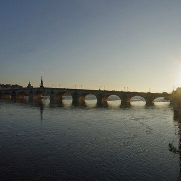 Pont Jacques-Gabriel à Blois