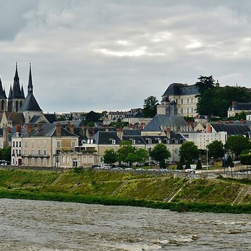 Pont Jacques-Gabriel à Blois