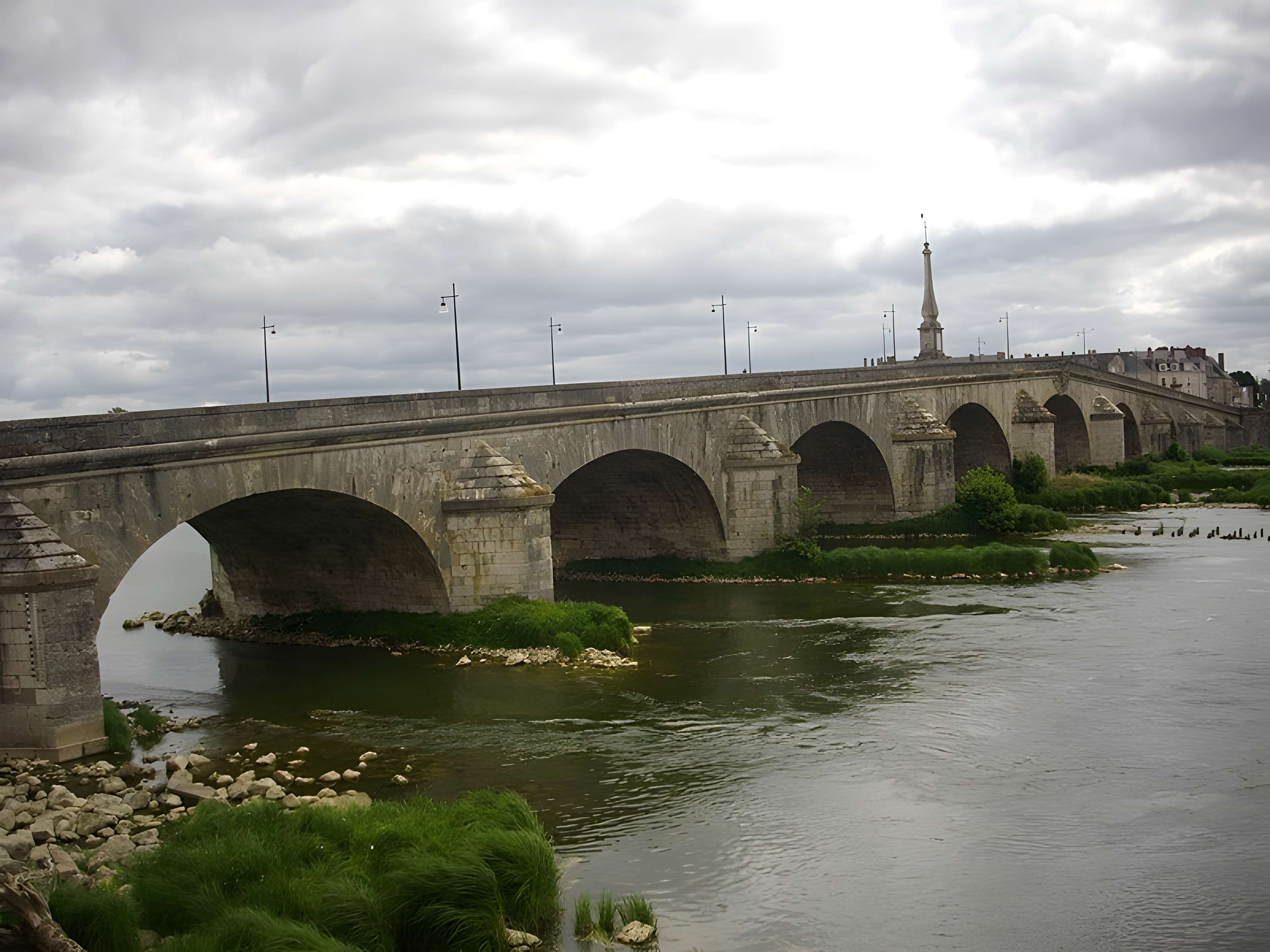 Pont Jacques-Gabriel à Blois
