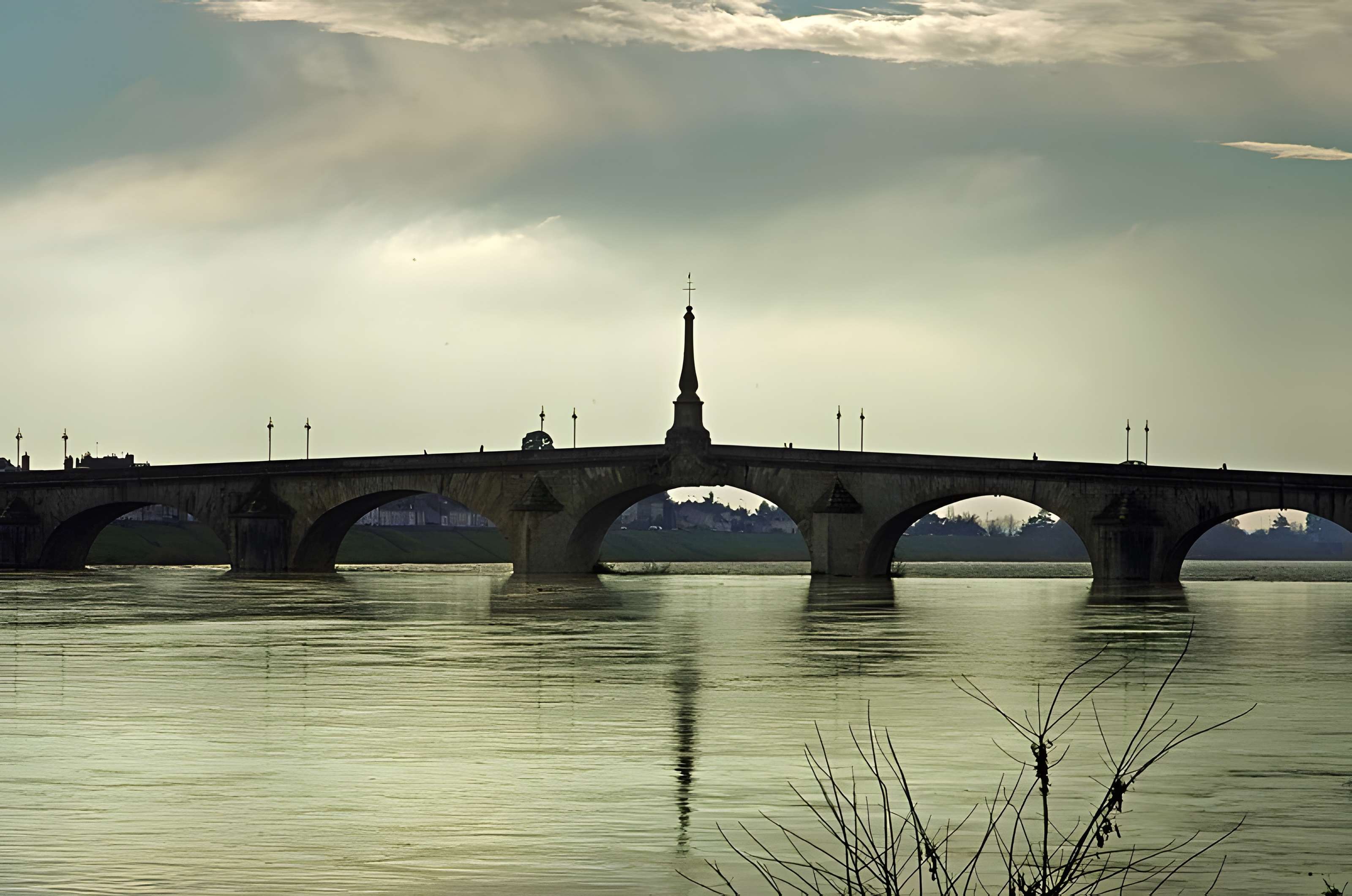 Pont Jacques-Gabriel à Blois