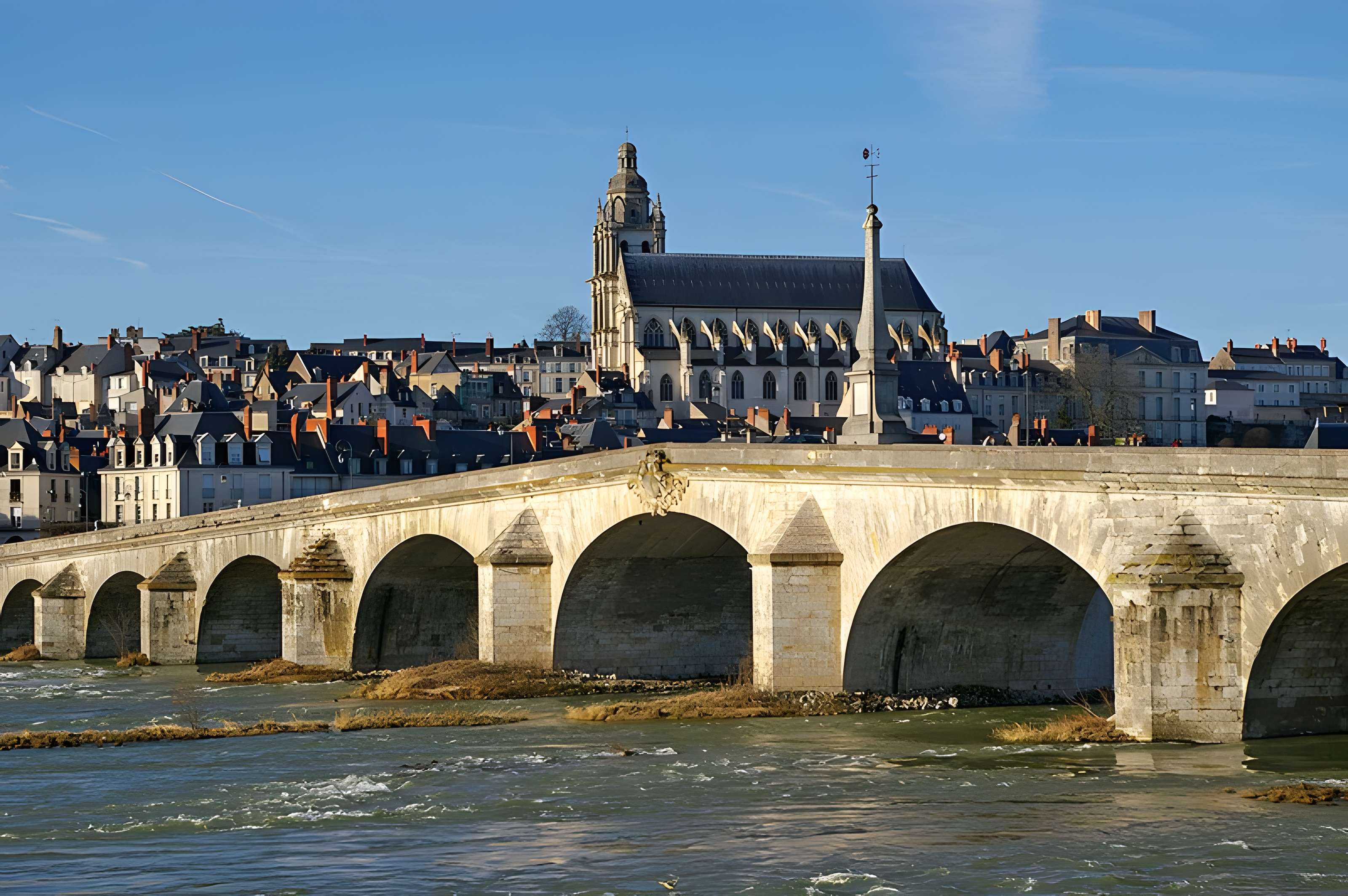 Pont Jacques-Gabriel à Blois