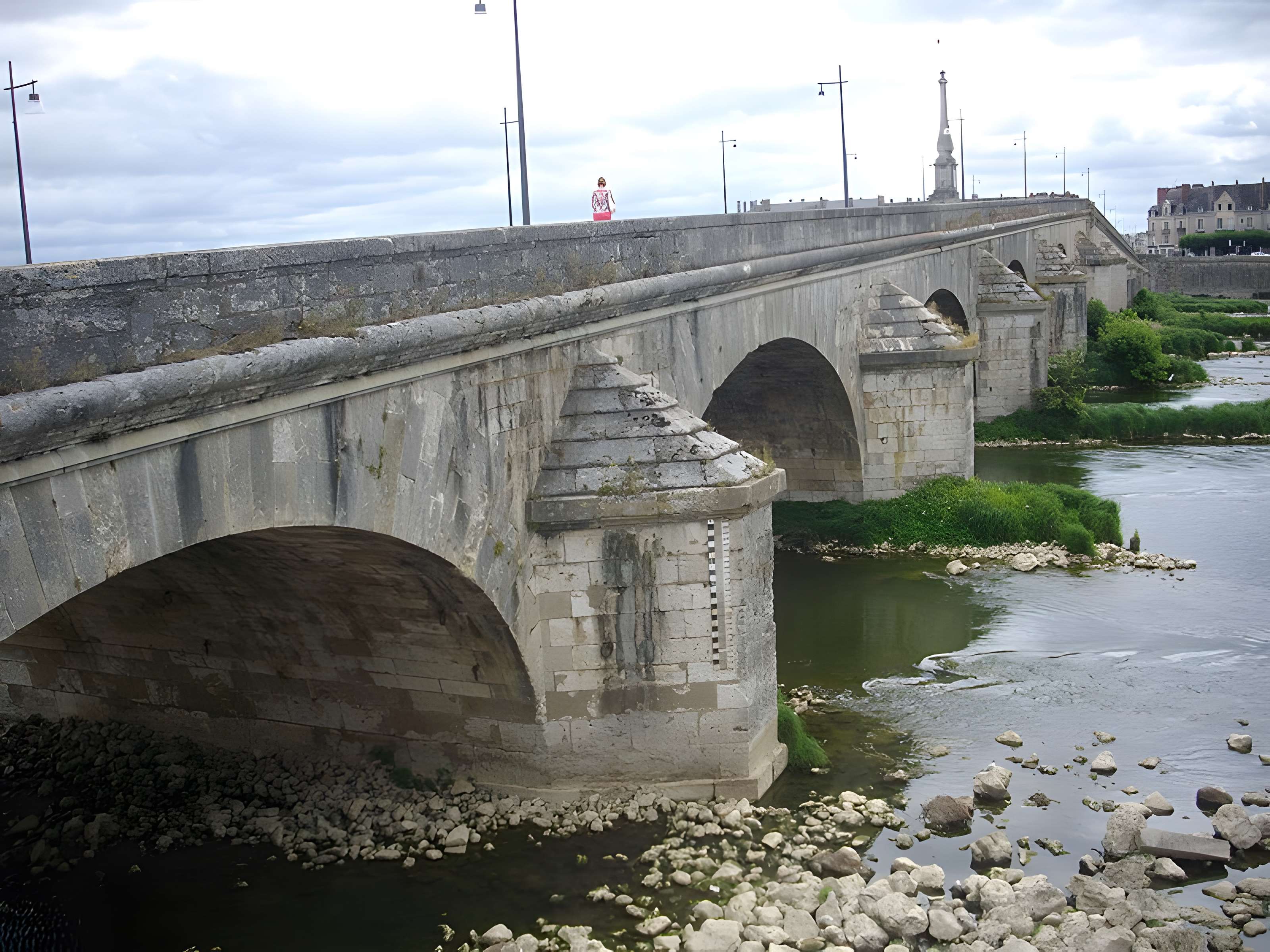 Pont Jacques-Gabriel à Blois