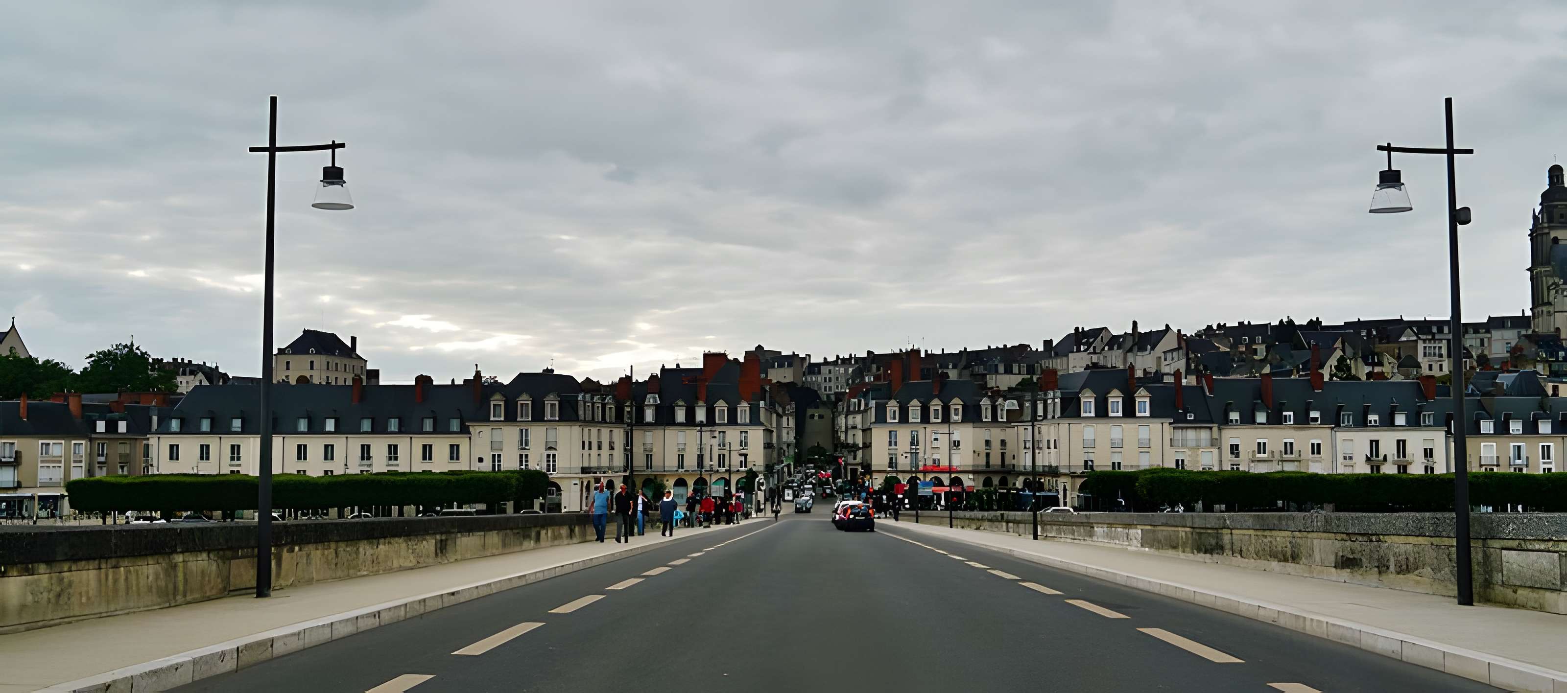 Pont Jacques-Gabriel à Blois