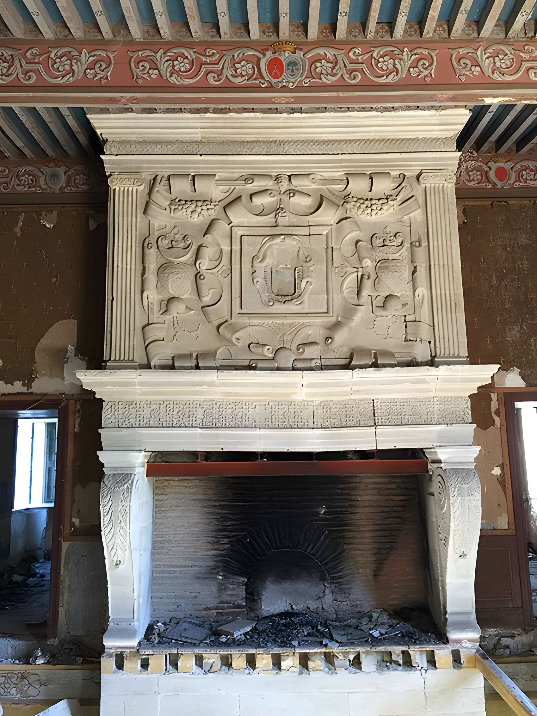 Château de Lézignac