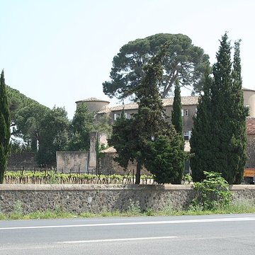 Château de Lézignan-la-Cèbe