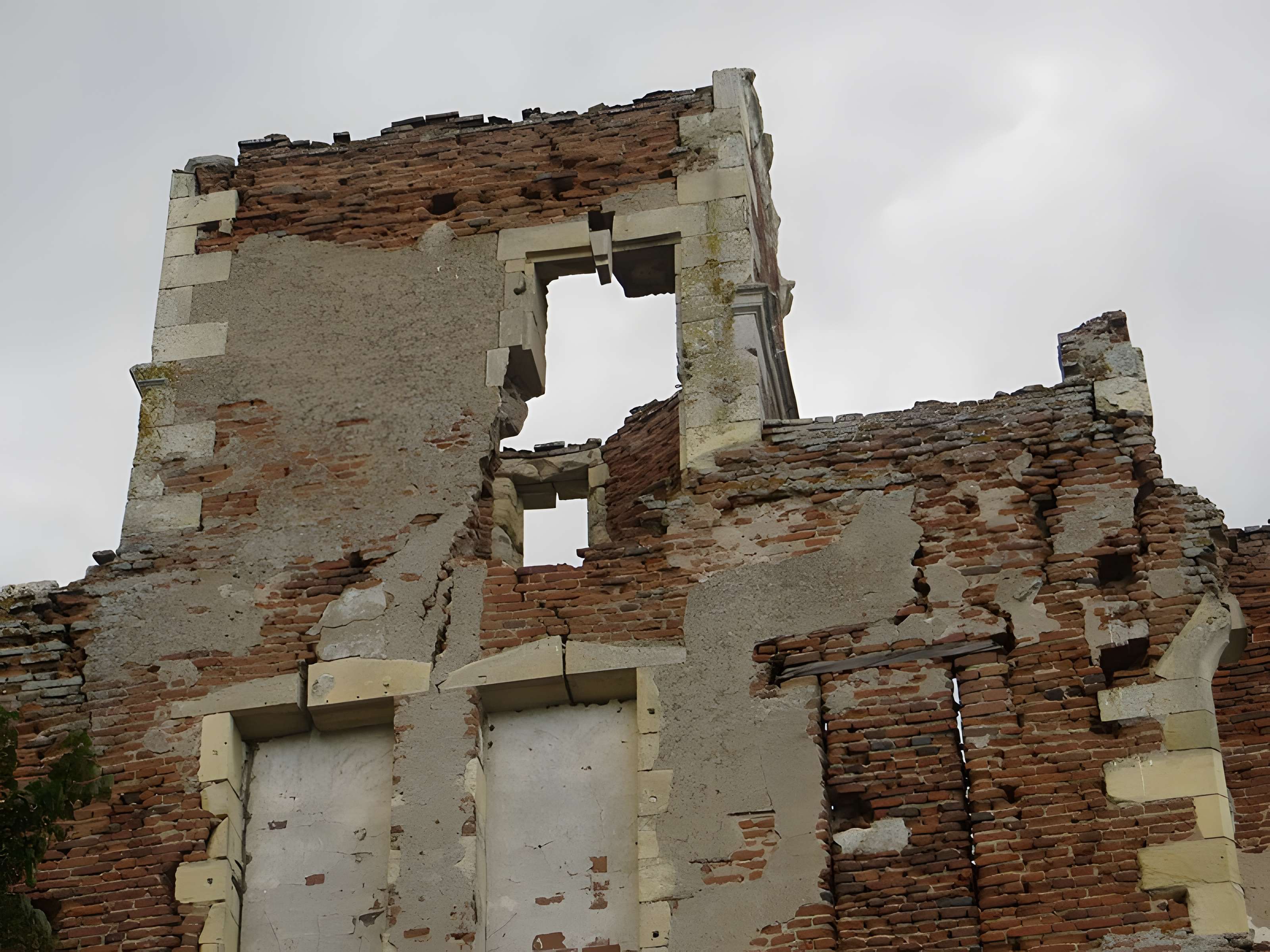 Château de l'Isle à Saint-Denis-en-Val