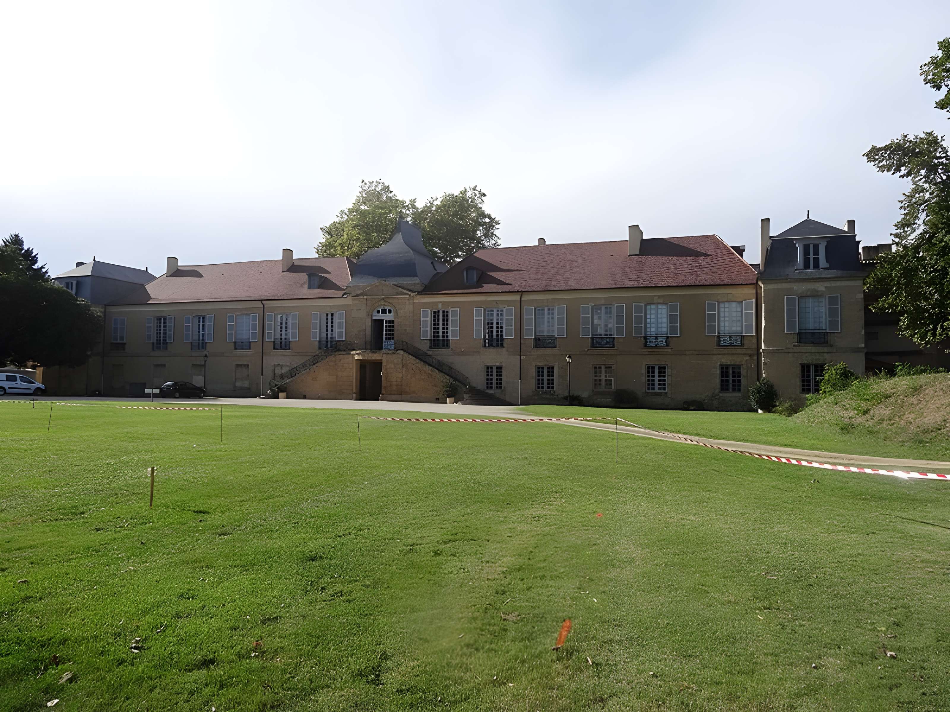 Château de L'Isle-de-Noé 