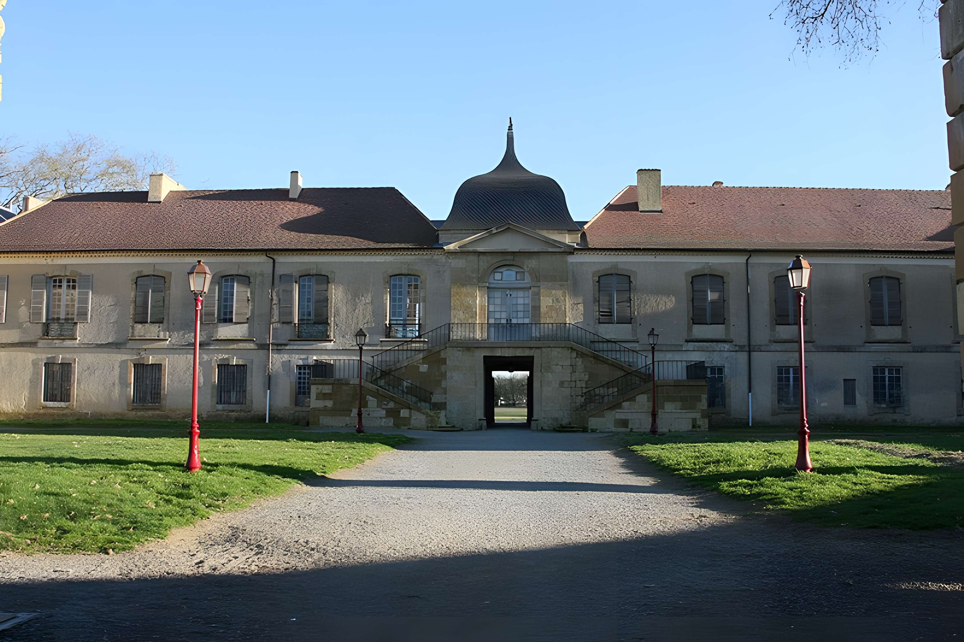 Château de L'Isle-de-Noé