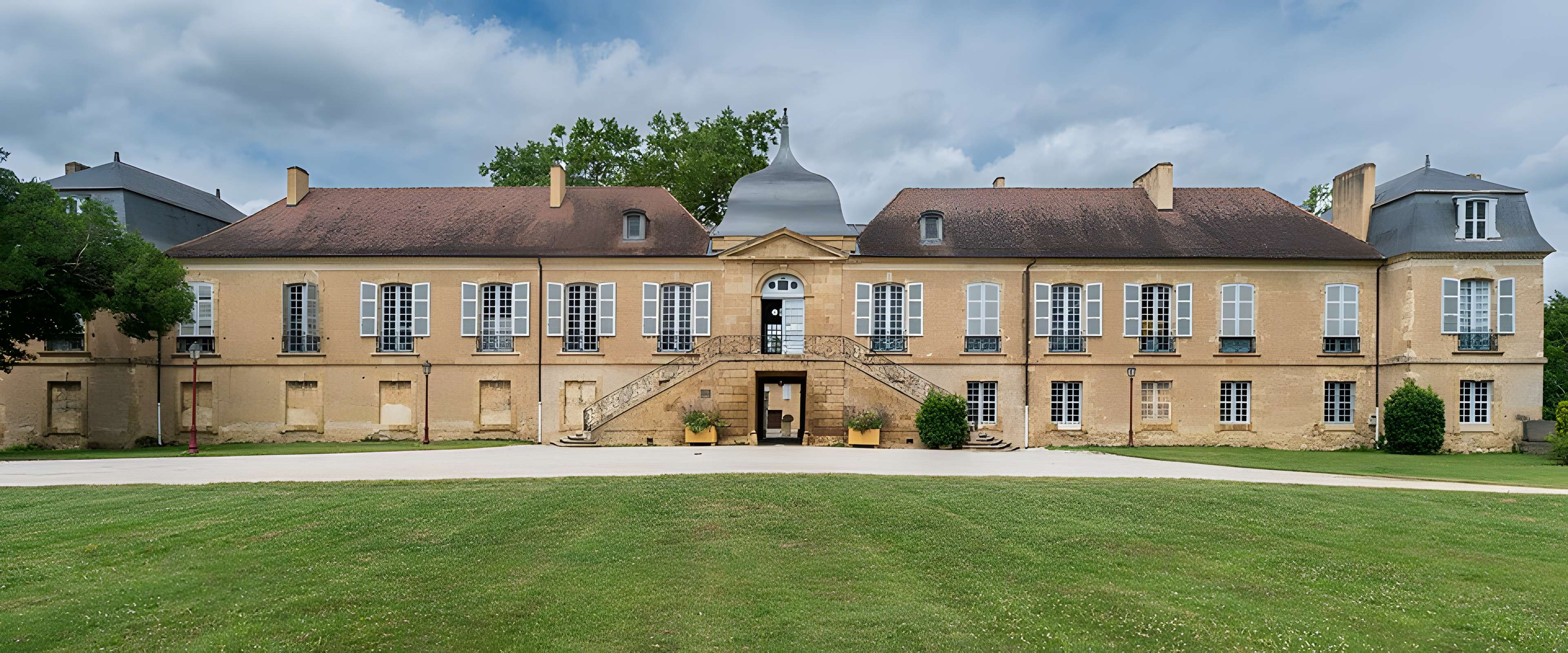 Château de L'Isle-de-Noé