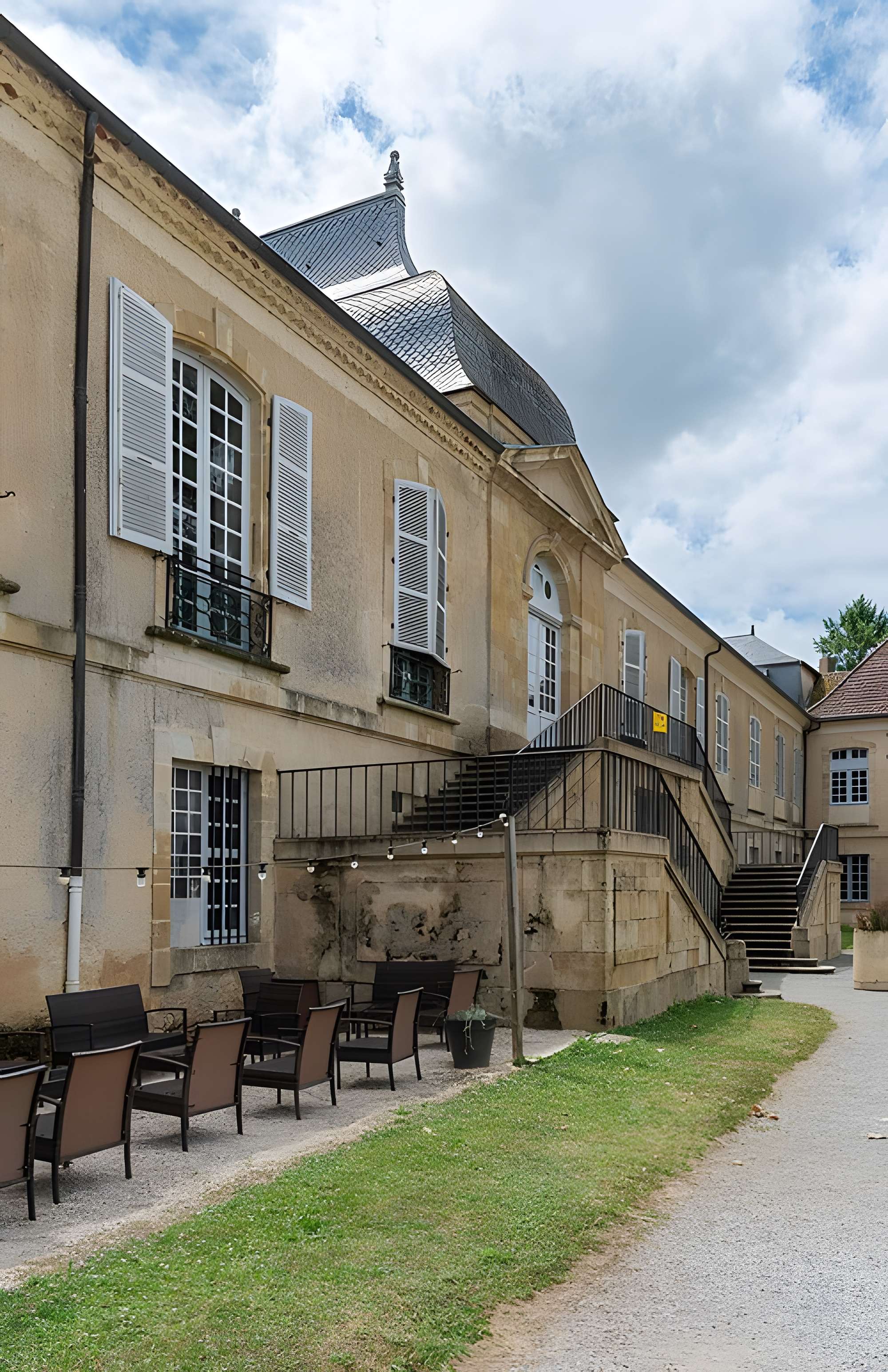 Château de L'Isle-de-Noé