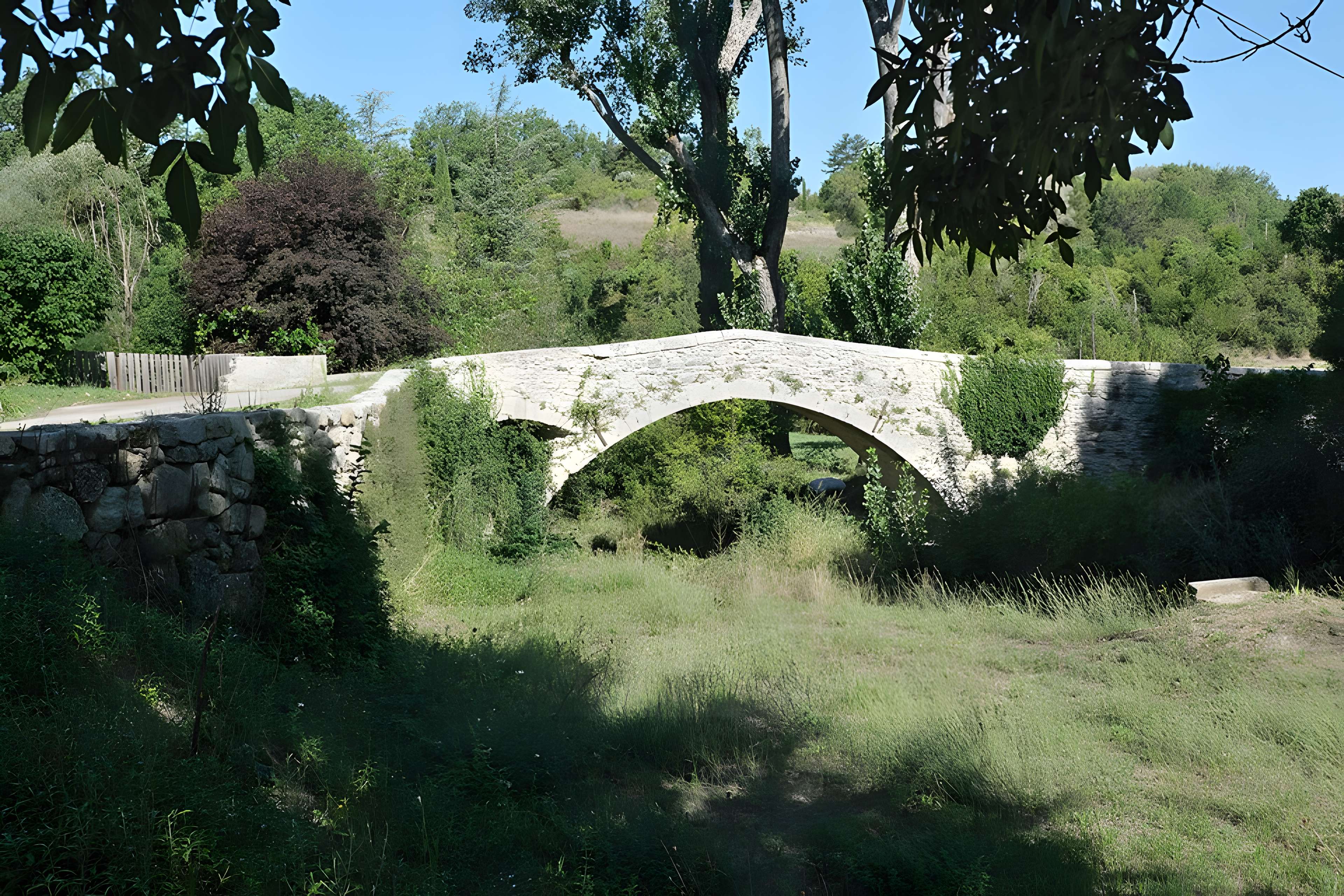 Pont romain de Céreste