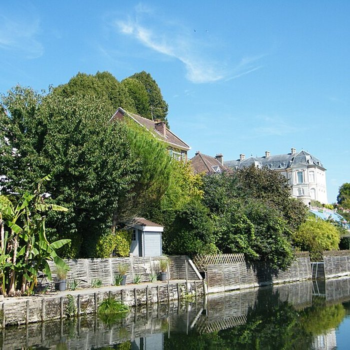 Photo de Château de Long