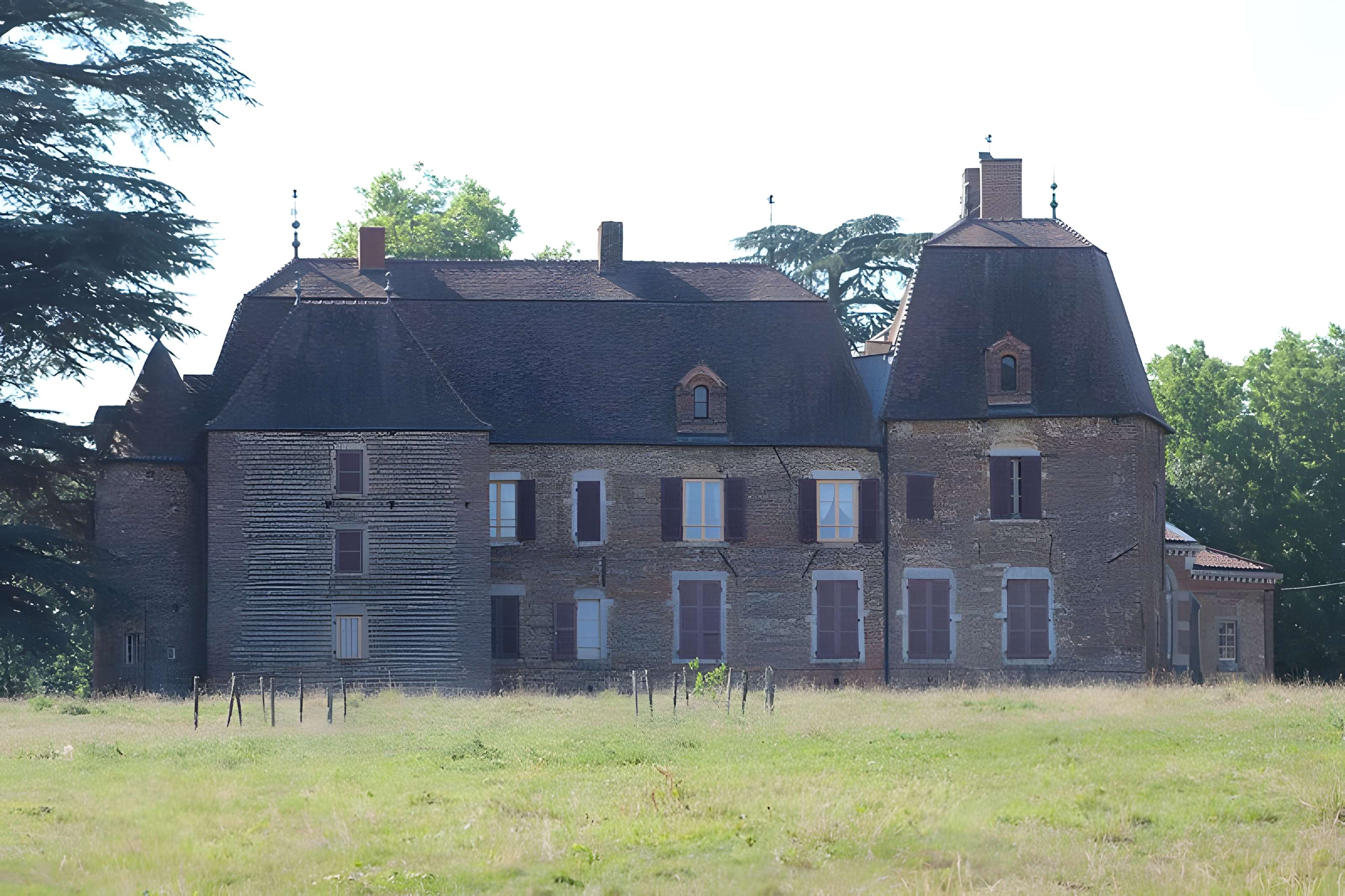 Château de Longes