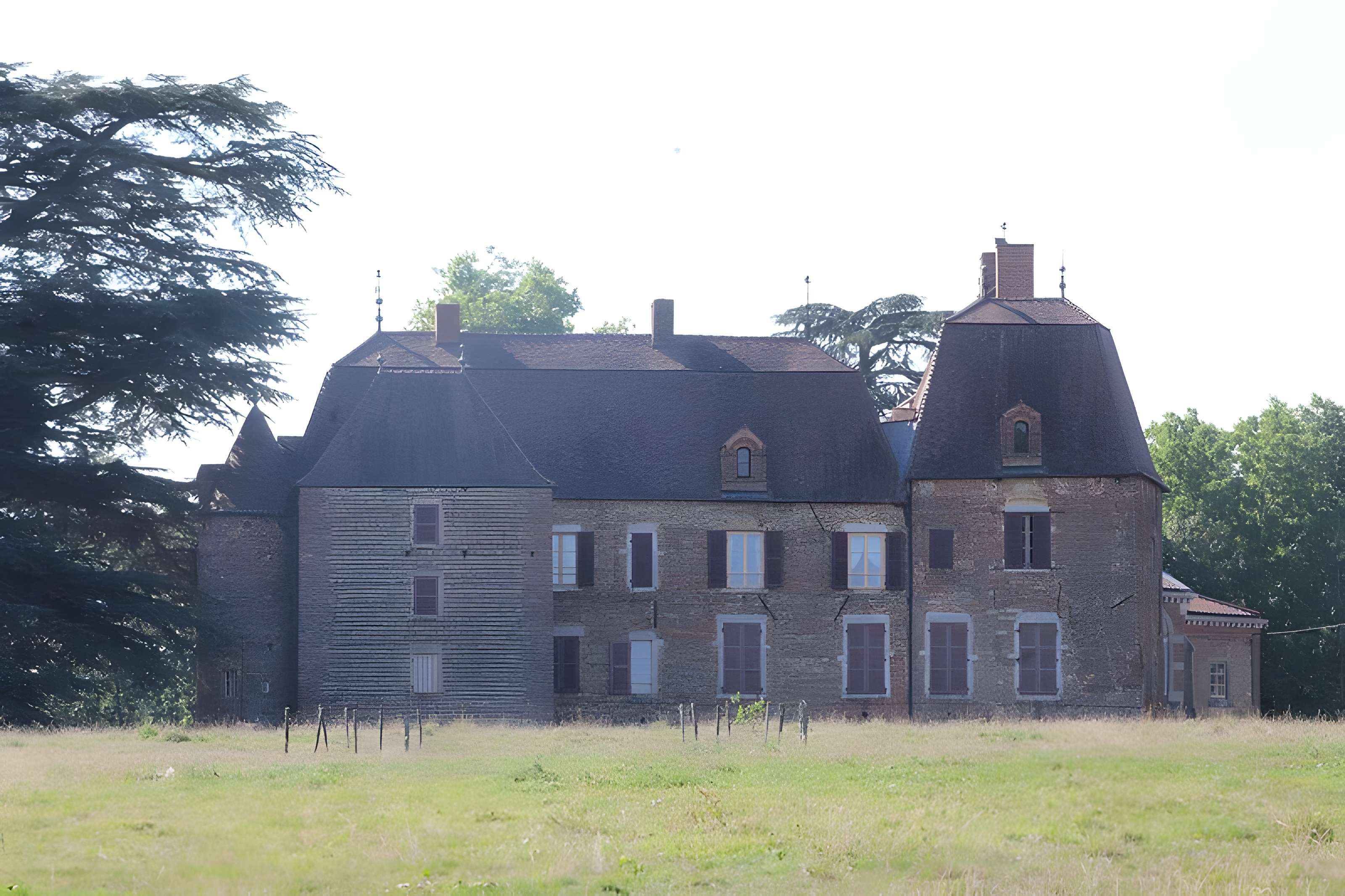 Château de Longes
