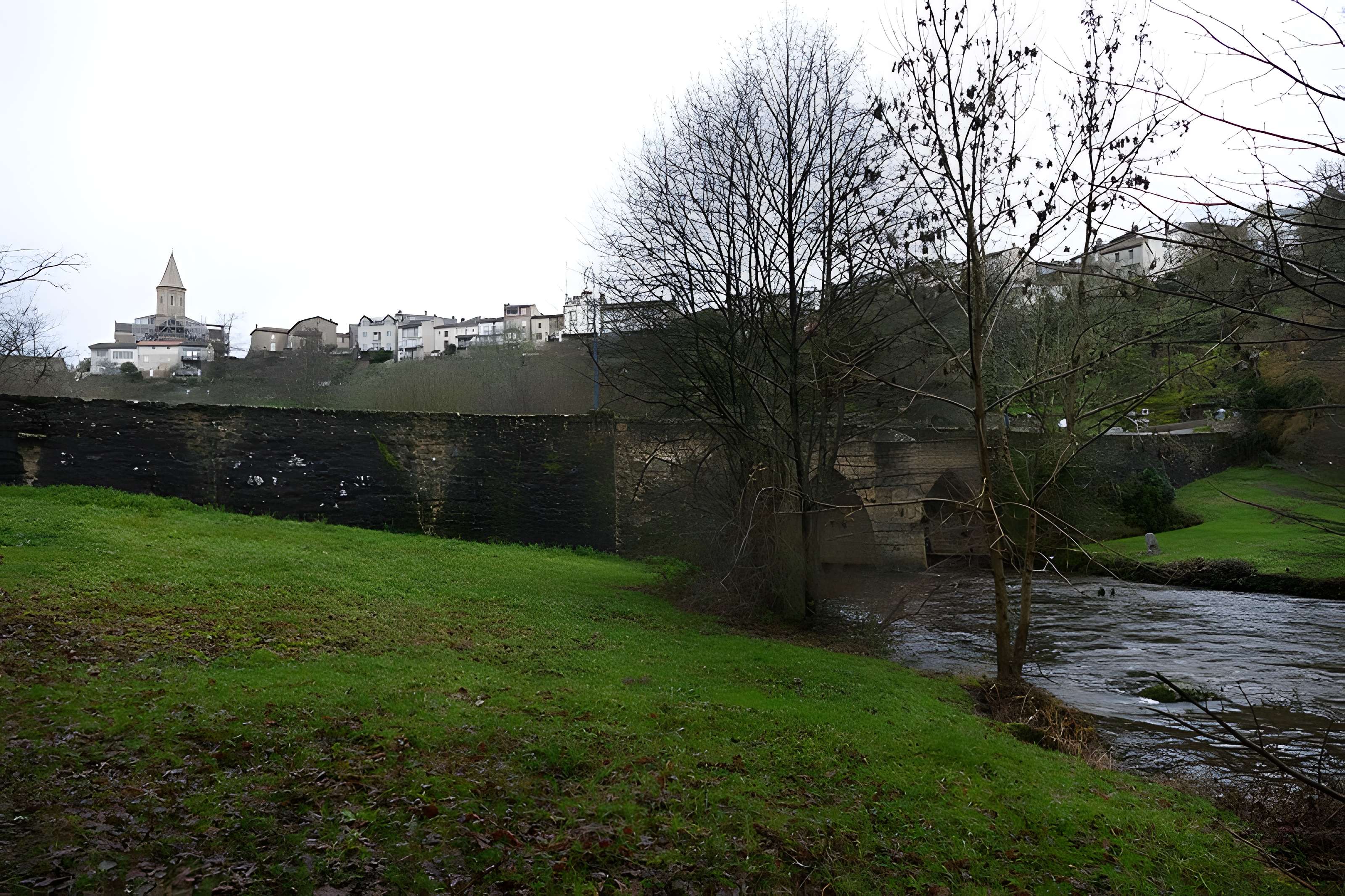 Pont romain de Châteauponsac