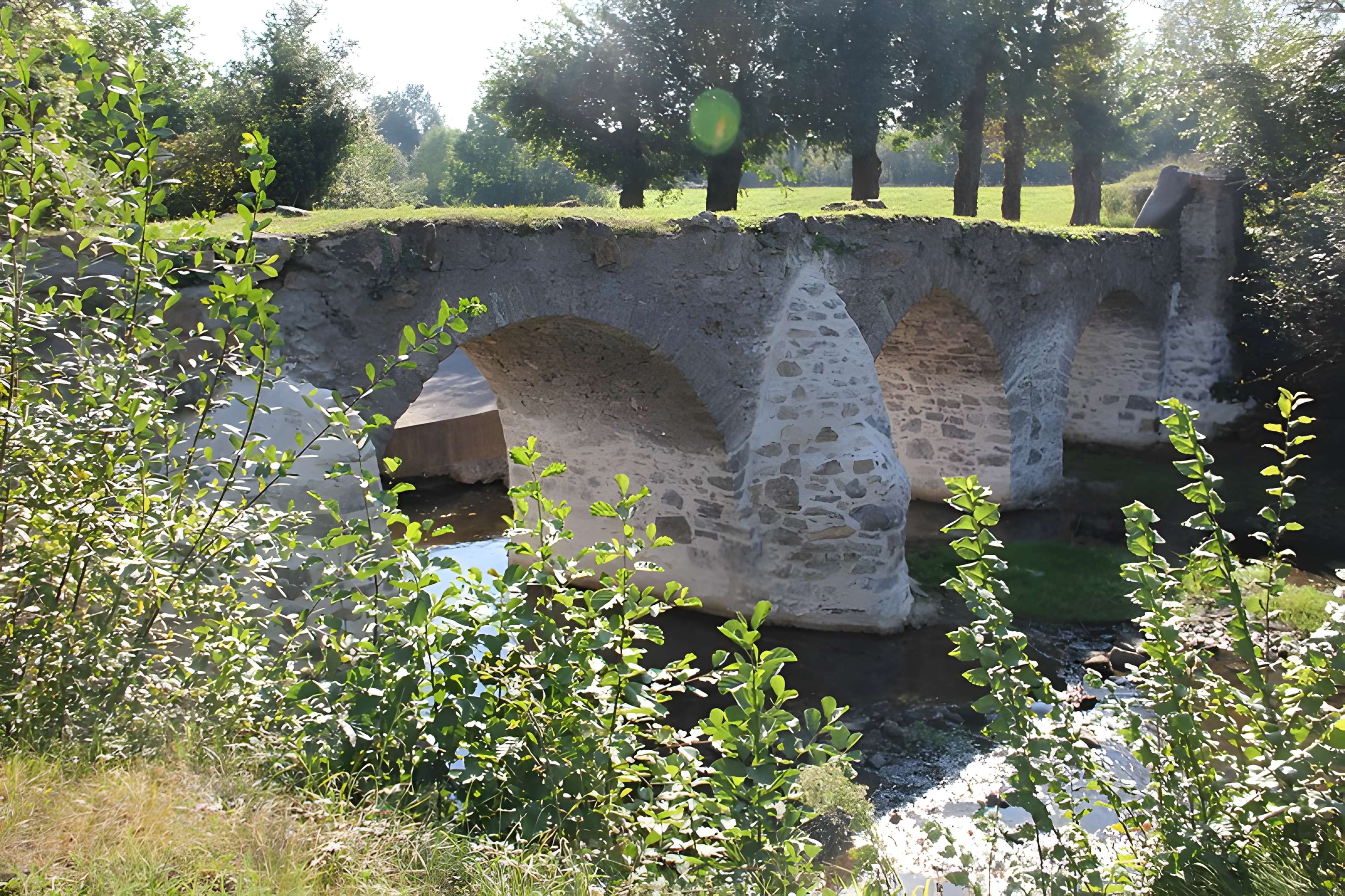 Pont romain de Mouzillon
