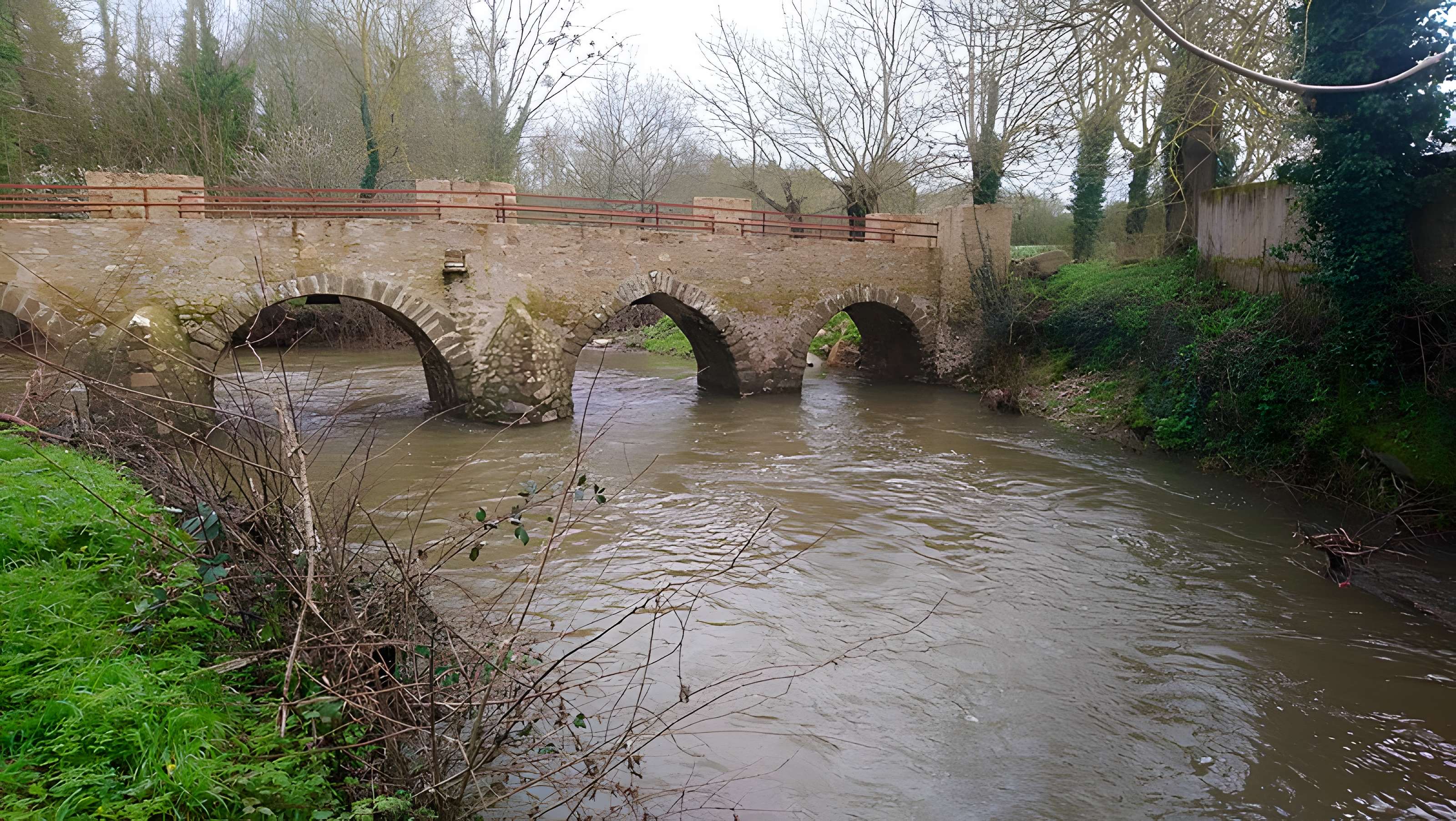Pont romain de Mouzillon