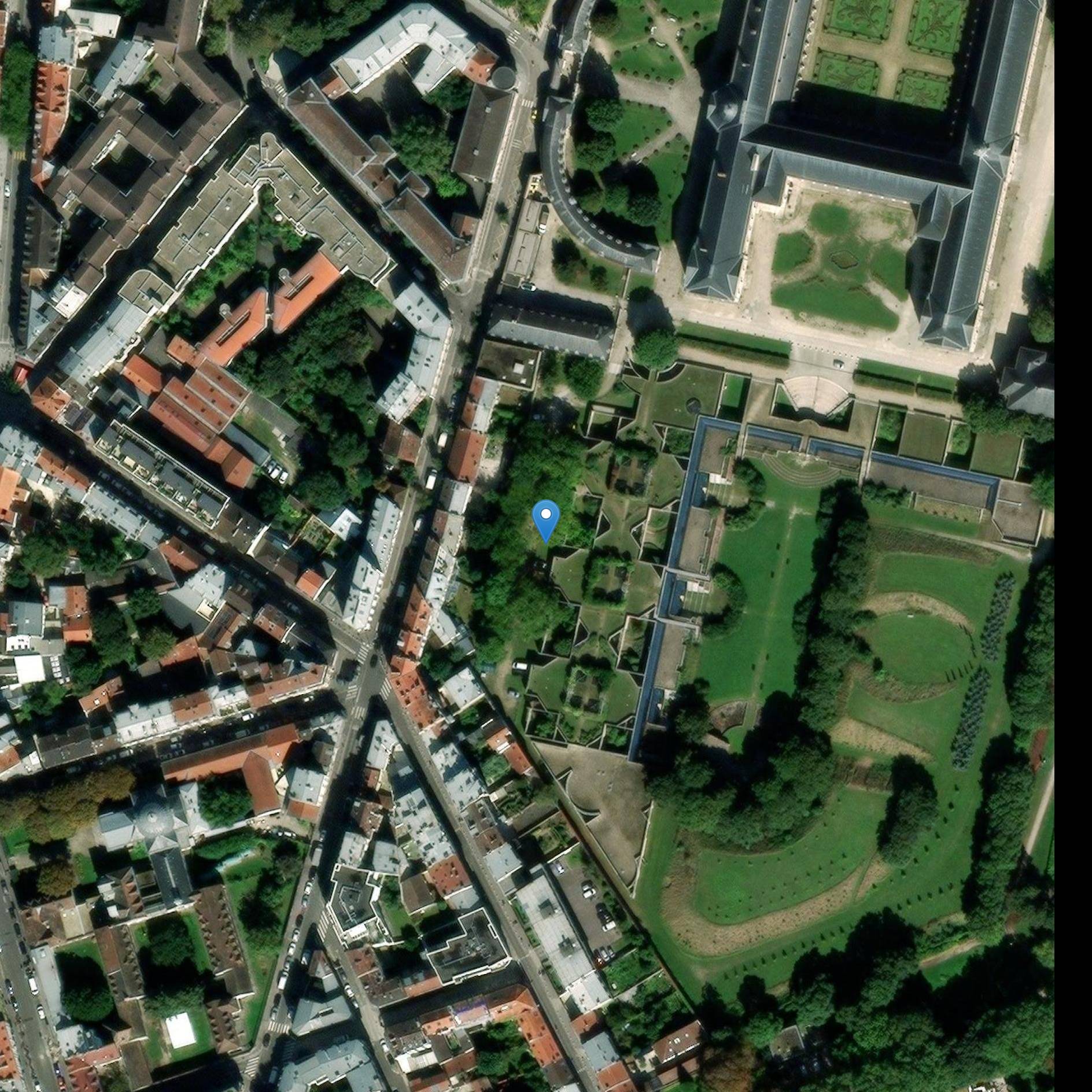 Photo de Antigua sede de la Humanidad en Saint-Denis