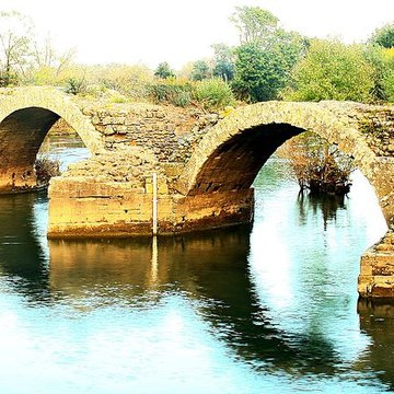 Pont romain de Saint-Thibéry