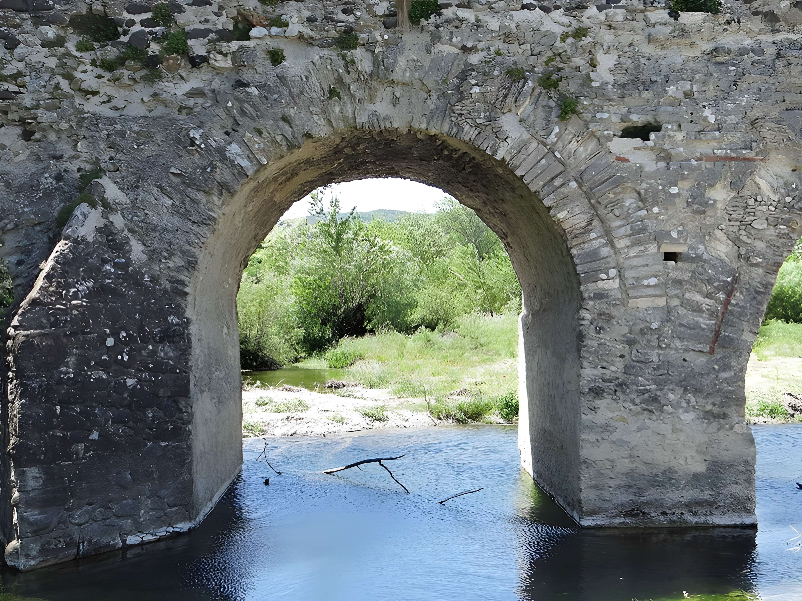 Pont romain de Viviers