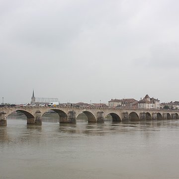 Pont Saint-Laurent de Mâcon