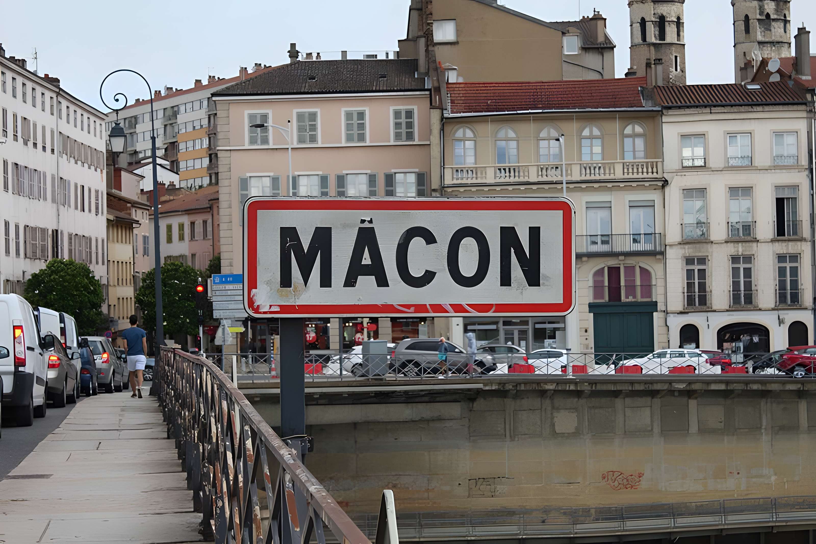 Pont Saint-Laurent de Mâcon